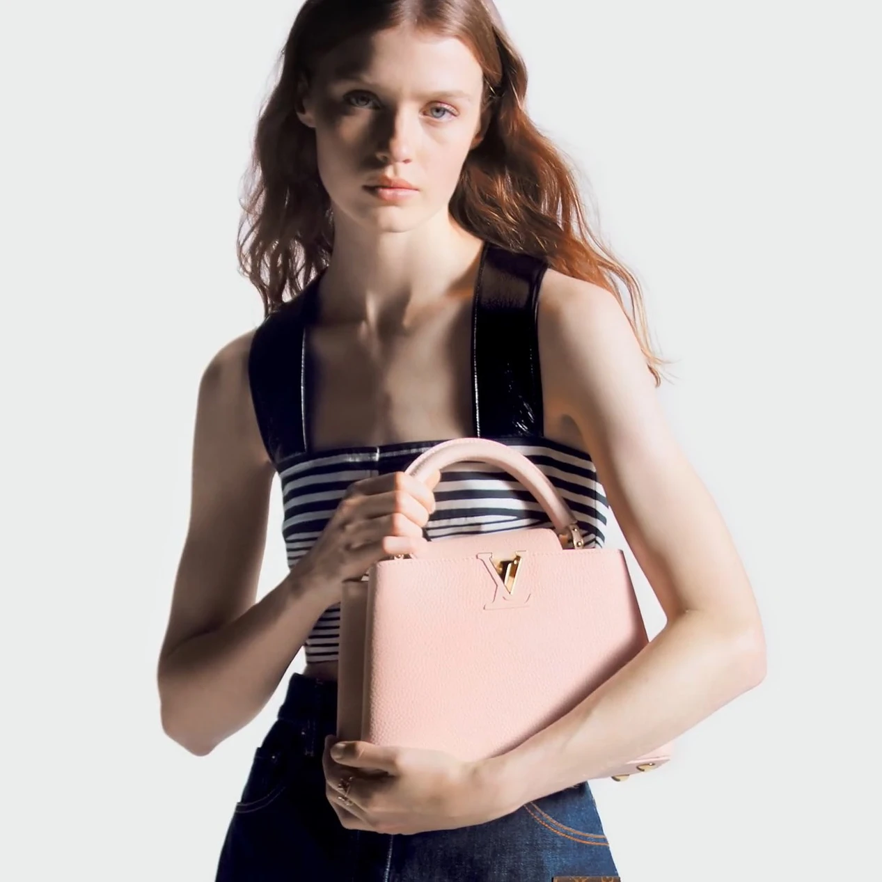 Louis vuitton locations Louis Vuitton M22178 Capucines BB Bag Pink
