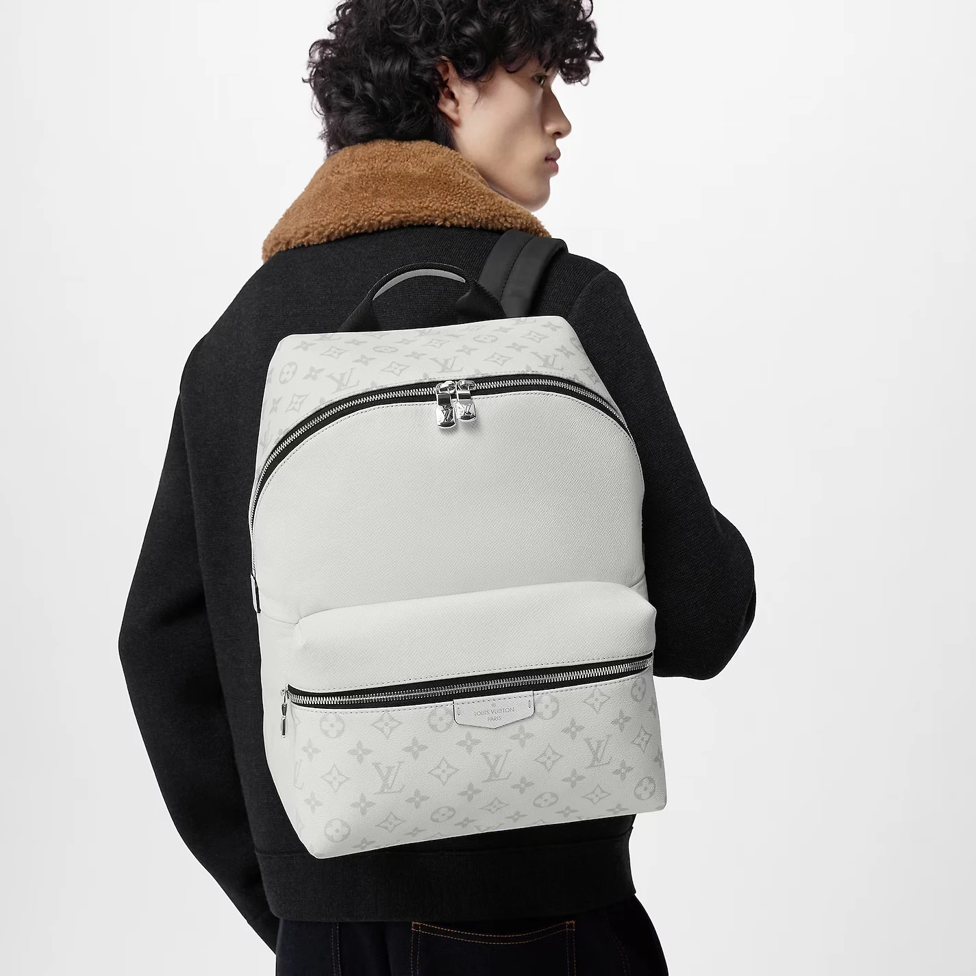 Lv belts replica Louis Vuitton M22545 Discovery Backpack MM