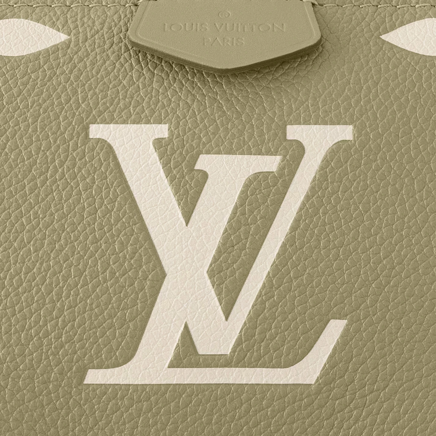 Replica bag Louis Vuitton M22670 Multi Pochette Accessoires