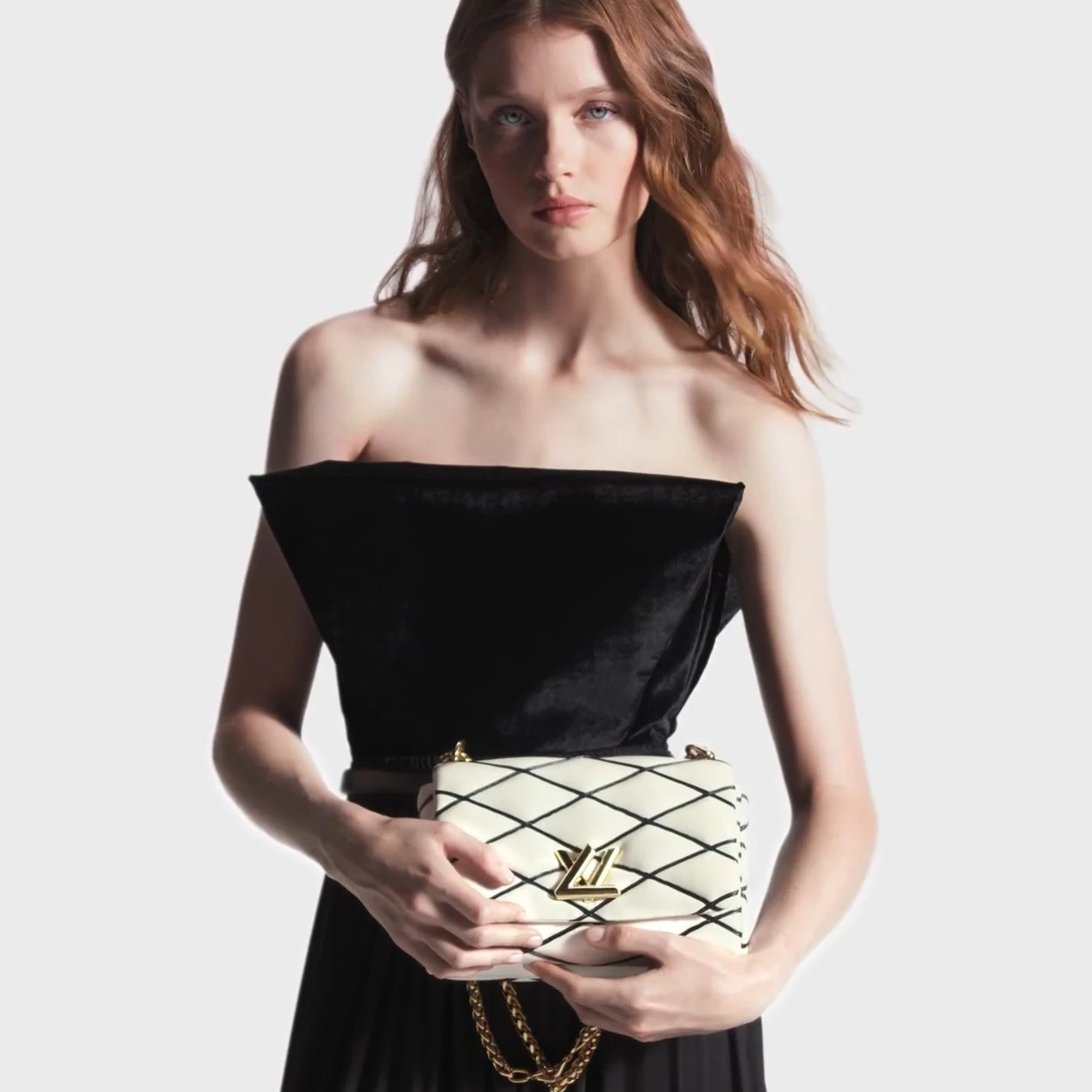 Replica bags Louis Vuitton M22890 GO-14 MM White Black