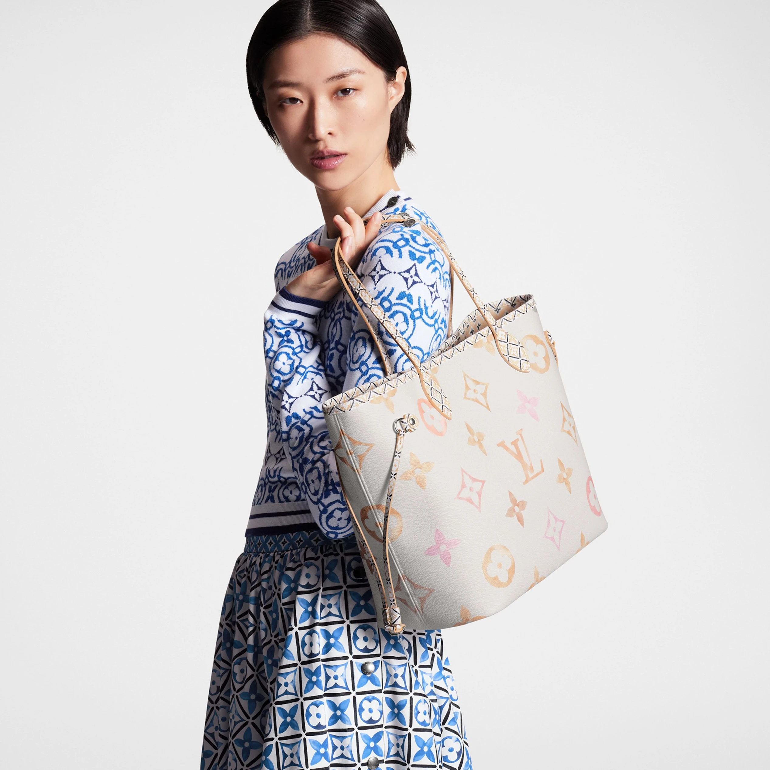 Lv belts replica Louis Vuitton M22979 Neverfull MM Blue Monogram