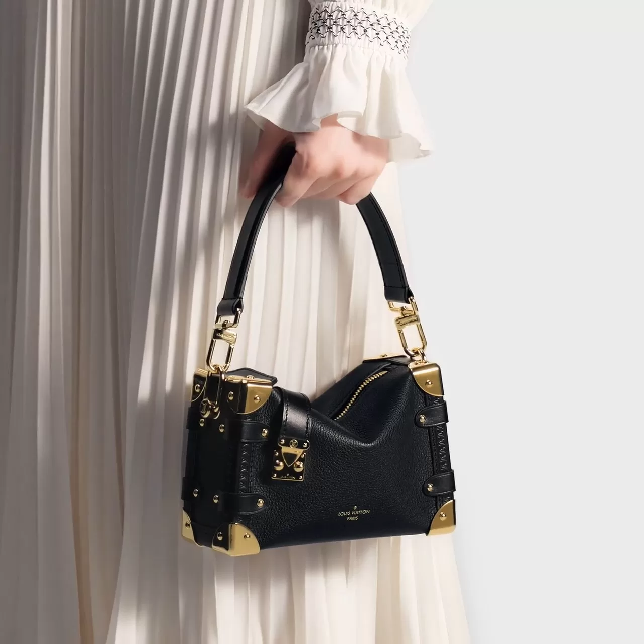 Top lv Louis Vuitton M23817 Side Trunk PM Black