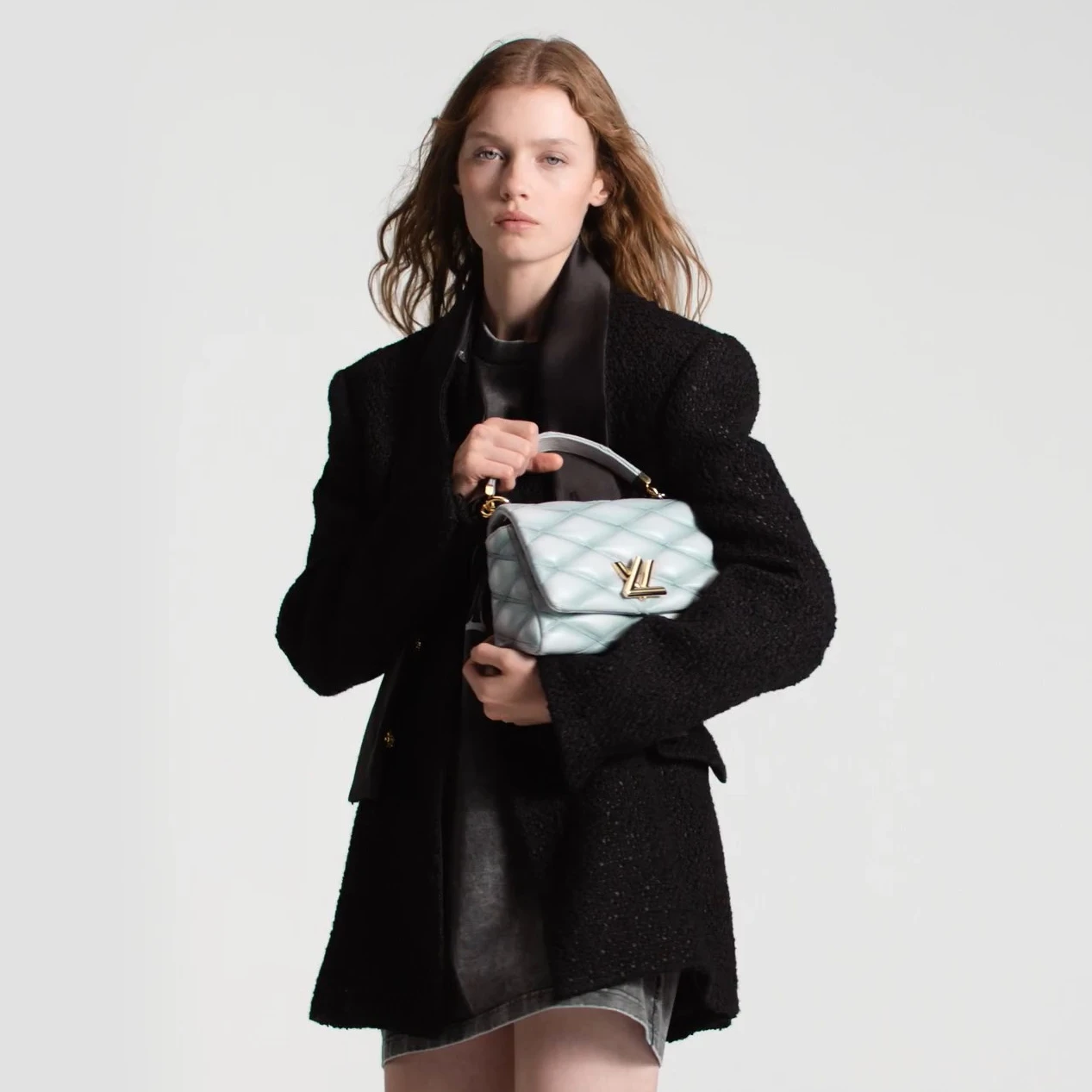 Replica bag Louis Vuitton M24186 GO-14 MM Ecume Gray