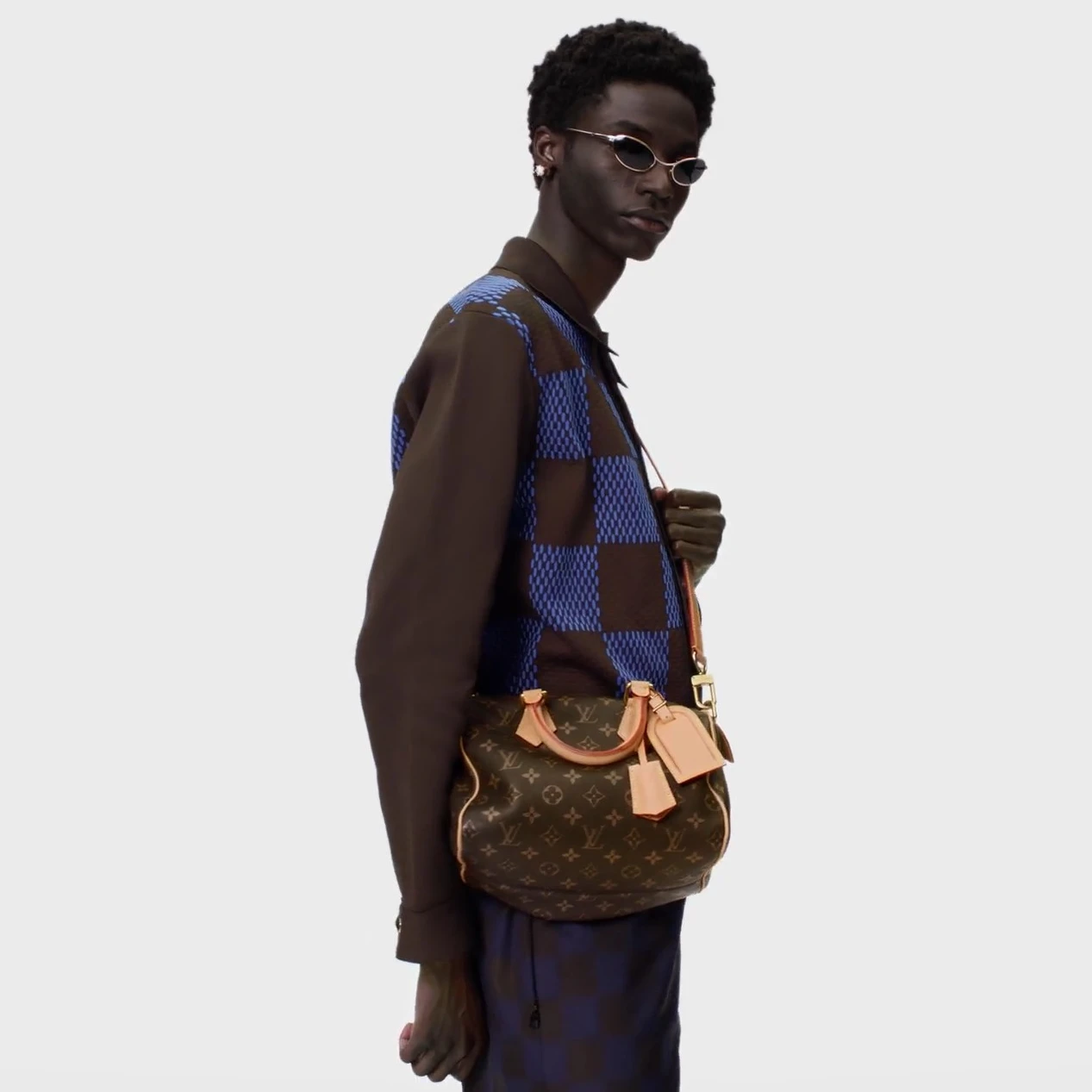 Louis vuitton locations Louis Vuitton M24443 Speedy P9 Bandoulière 25 Monogram