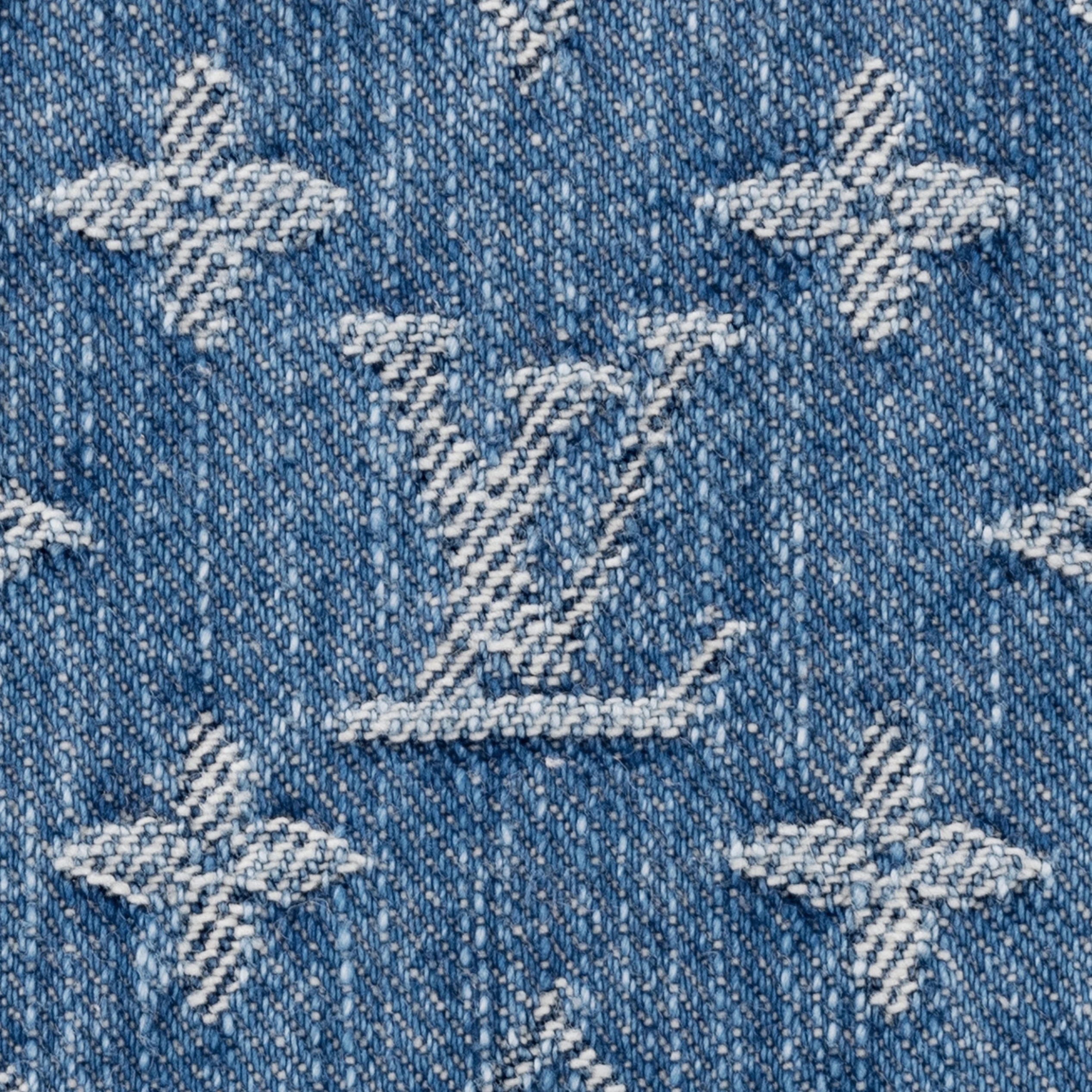 Mythick ru Louis Vuitton M24564 Coussin PM Denim Blue