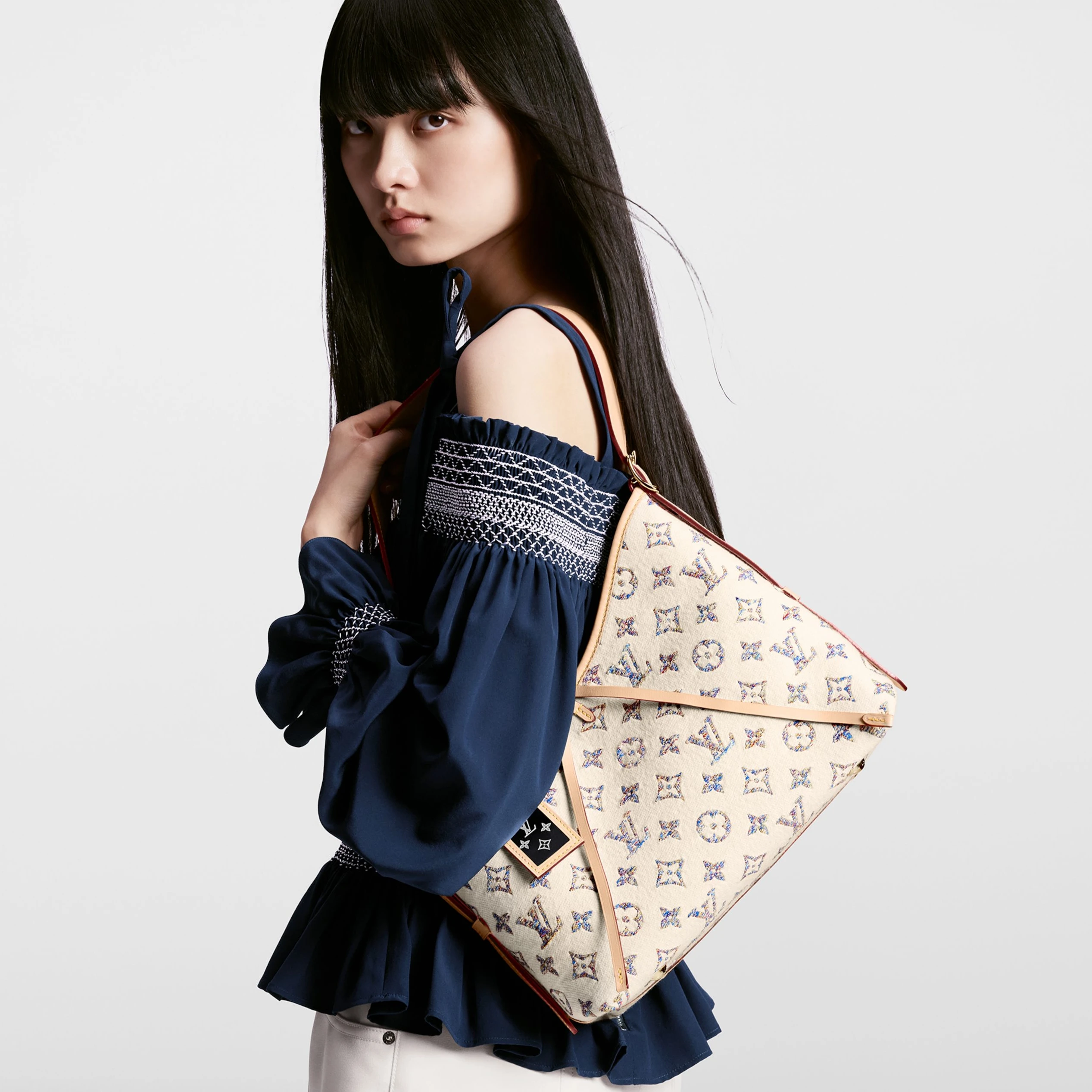 Lv belts replica Louis Vuitton M24707 CarryAll PM Beige