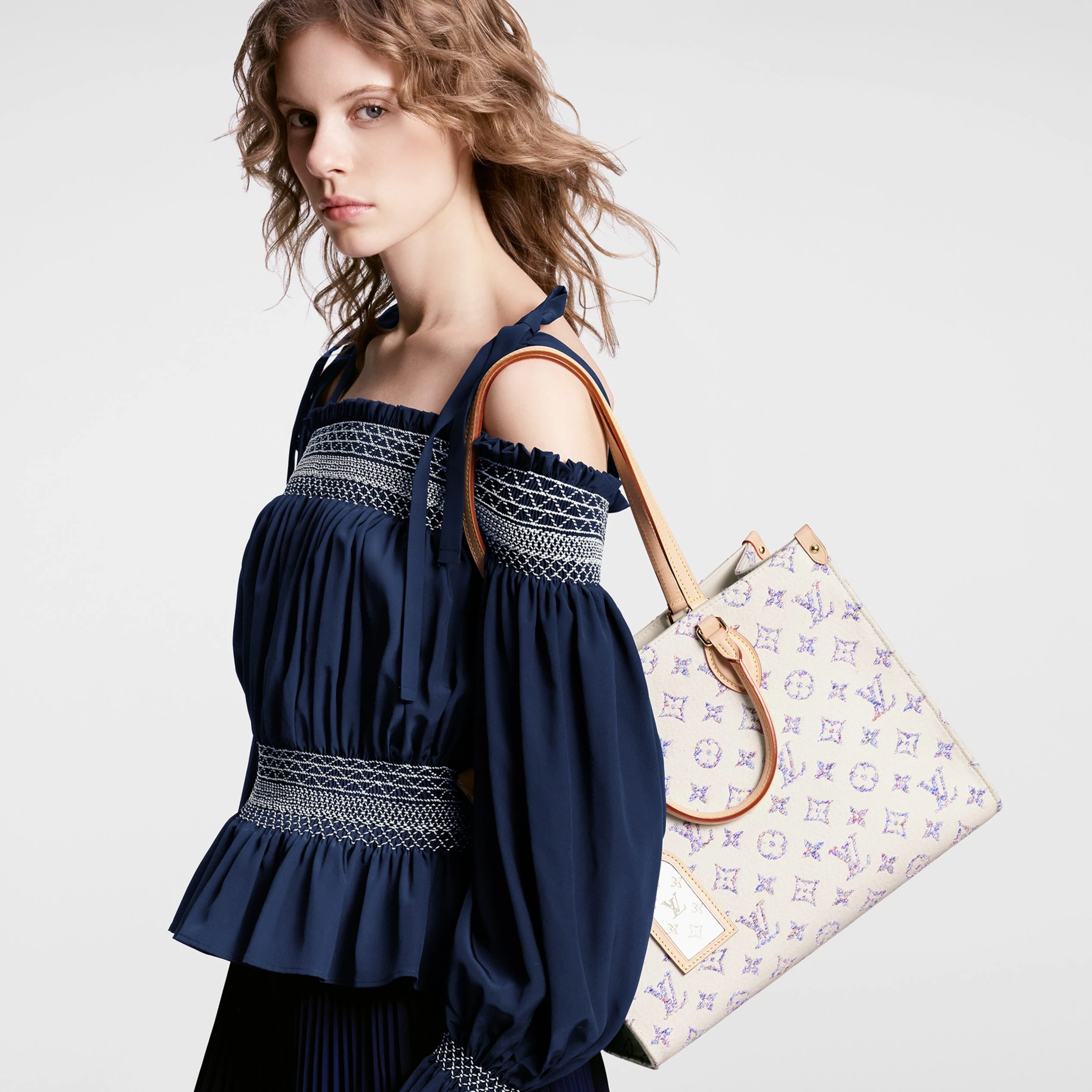 Replica bags lv Louis Vuitton M24708 OnTheGo MM Multicolor Beige