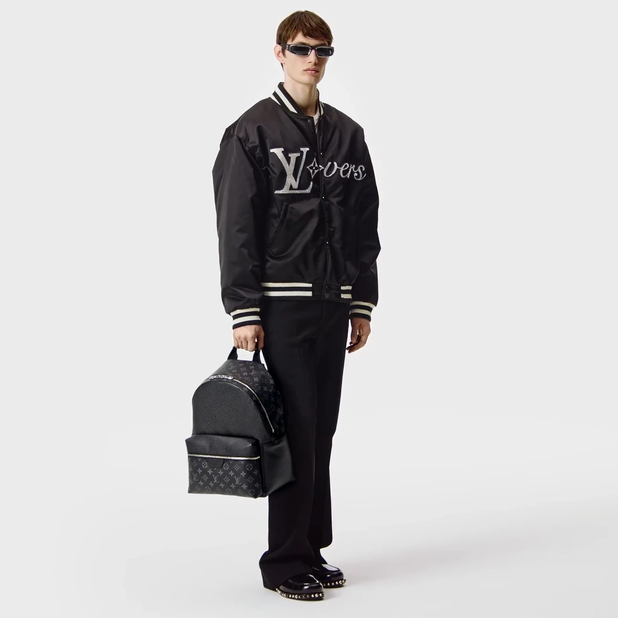Lv belts replica Louis Vuitton M31033 Discovery Backpack Black