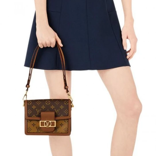 Replica bag Louis Vuitton M44580 Mini Dauphine