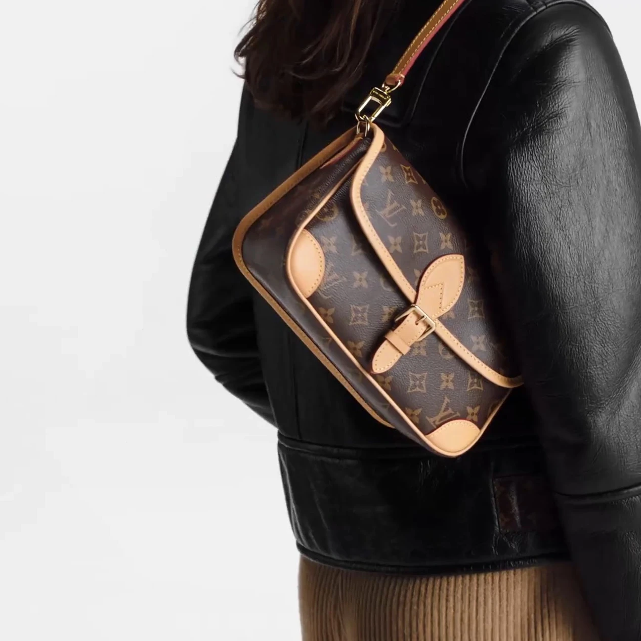 Replica bags lv Louis Vuitton M46049 Diane Fuchsia