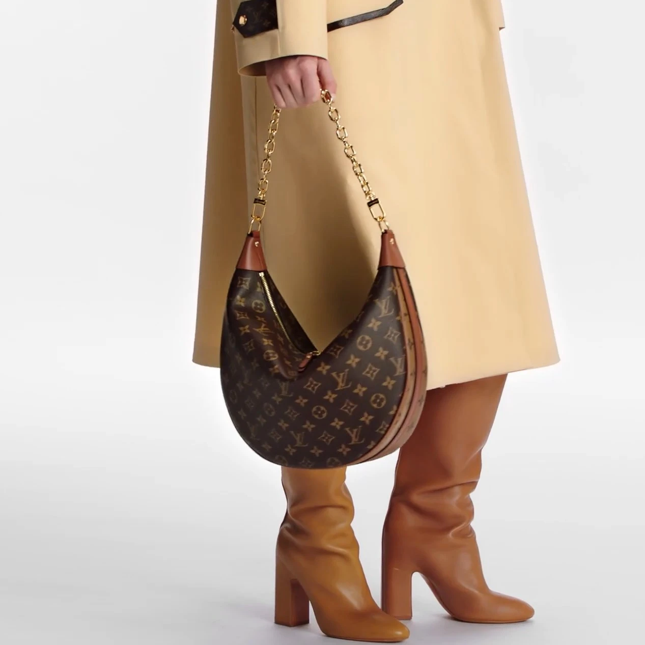 Top lv Louis Vuitton M46311 Loop Hobo Monogram