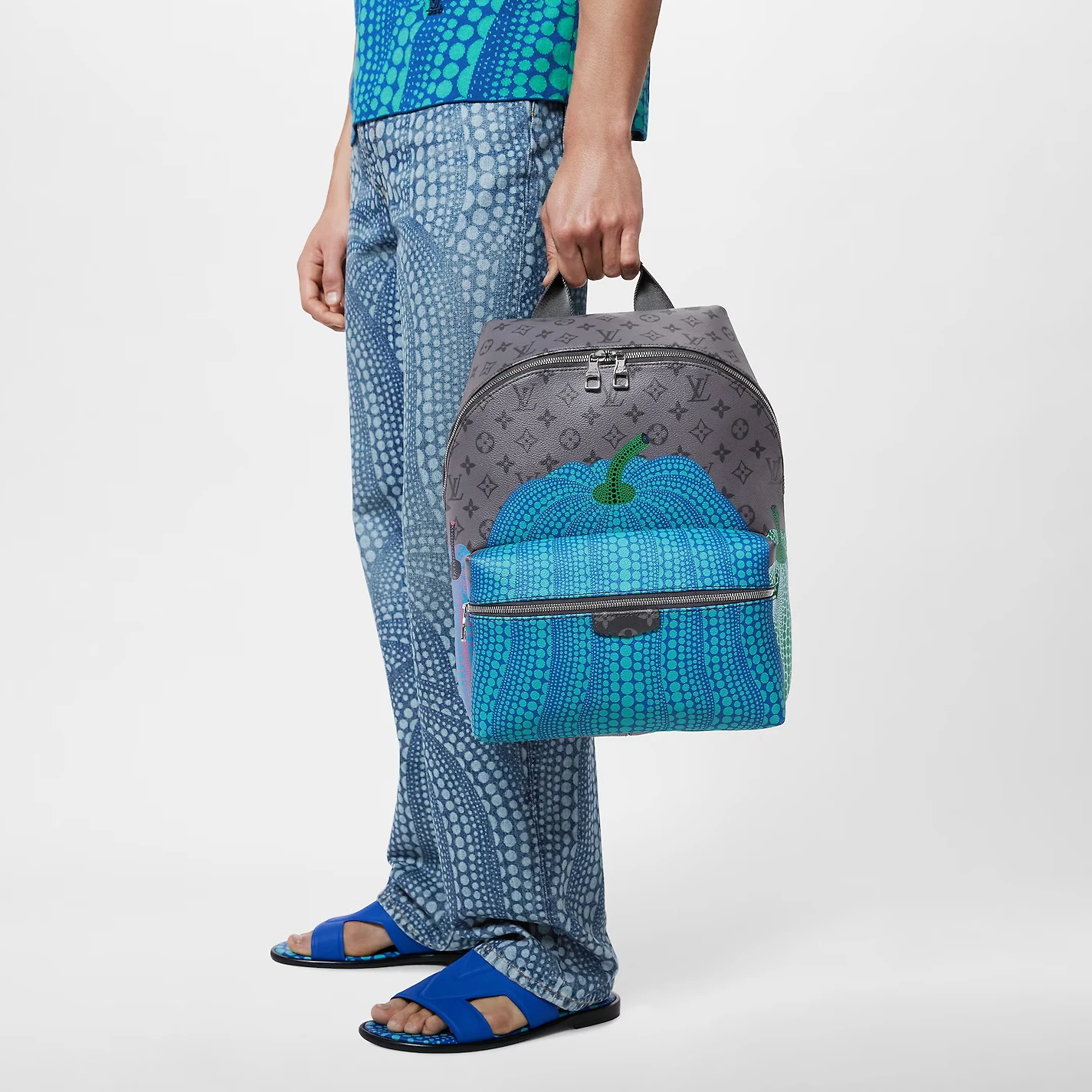 Mythick Louis Vuitton M46440 LV x YK Discovery Backpack