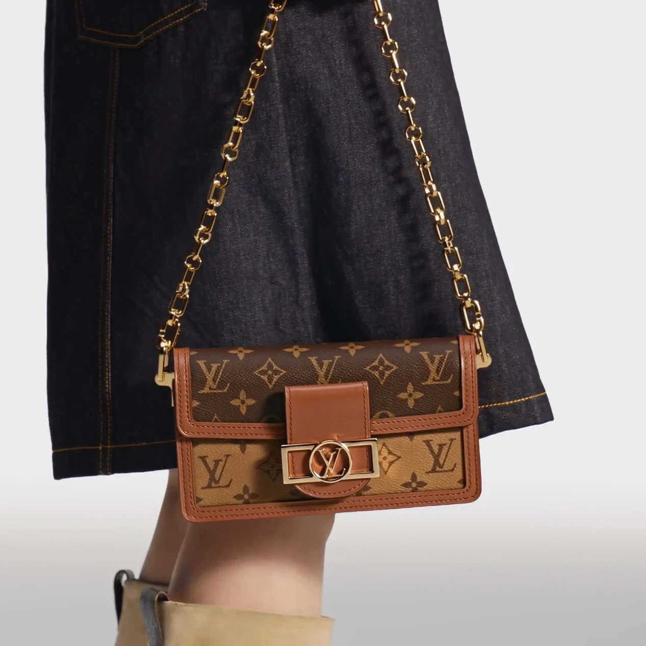 Replica bags Louis Vuitton M46757 Dauphine East West Monogram