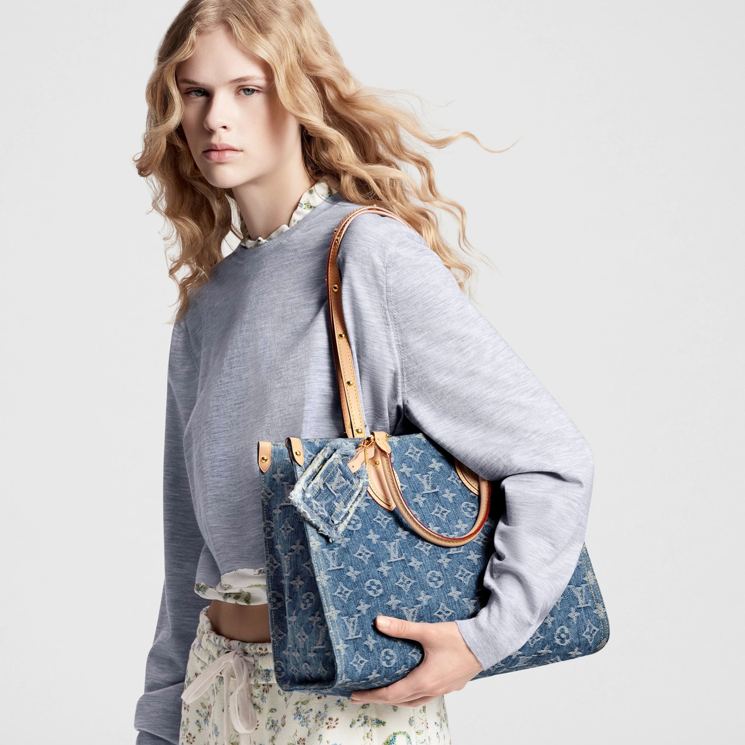 Replica bags lv Louis Vuitton M46871 OnTheGo MM Denim Blue