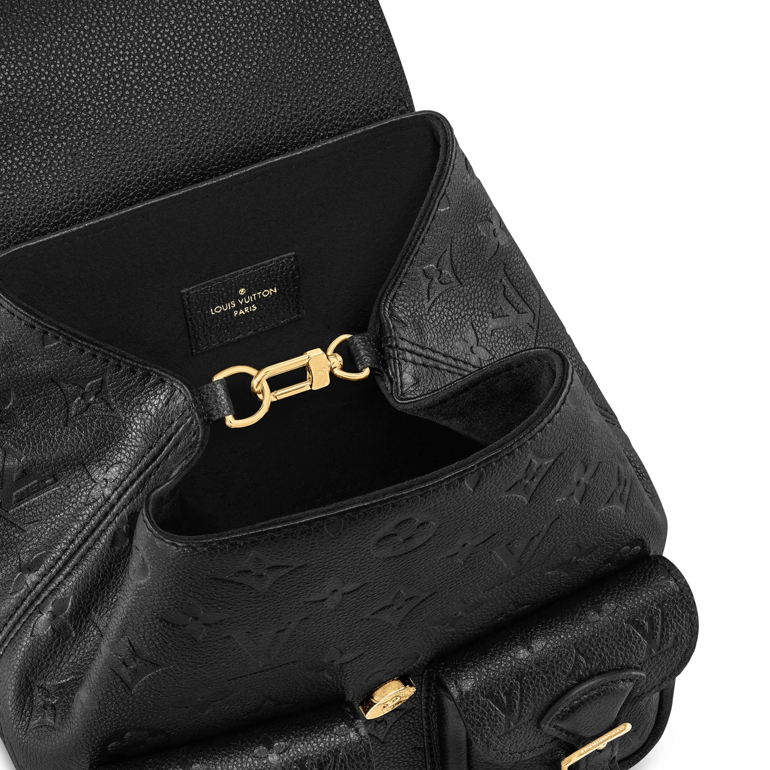 Louis vuitton locations Louis Vuitton M47072 Backup Black