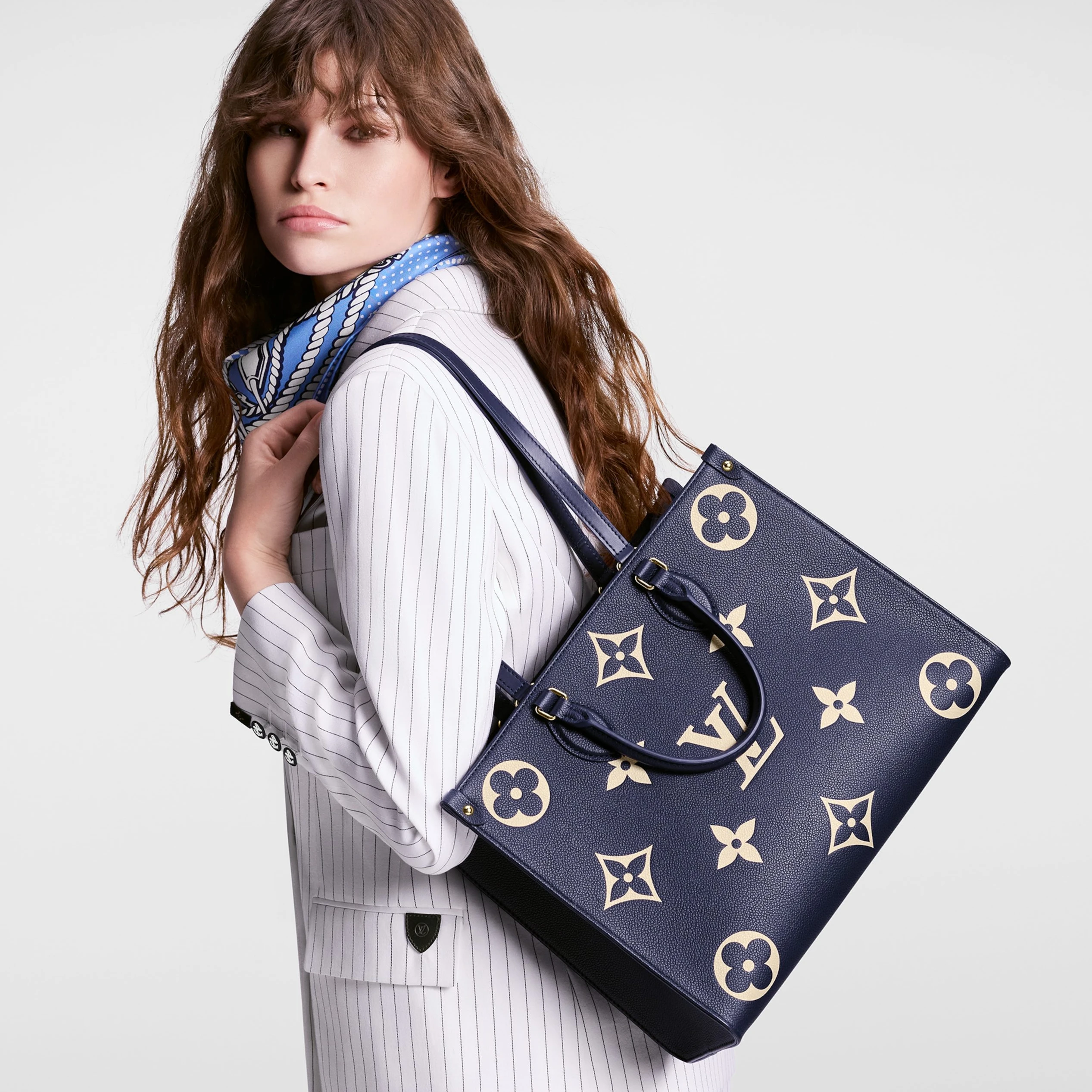 Lv belts replica Louis Vuitton M47084 OnTheGo MM Navy Blue Cream