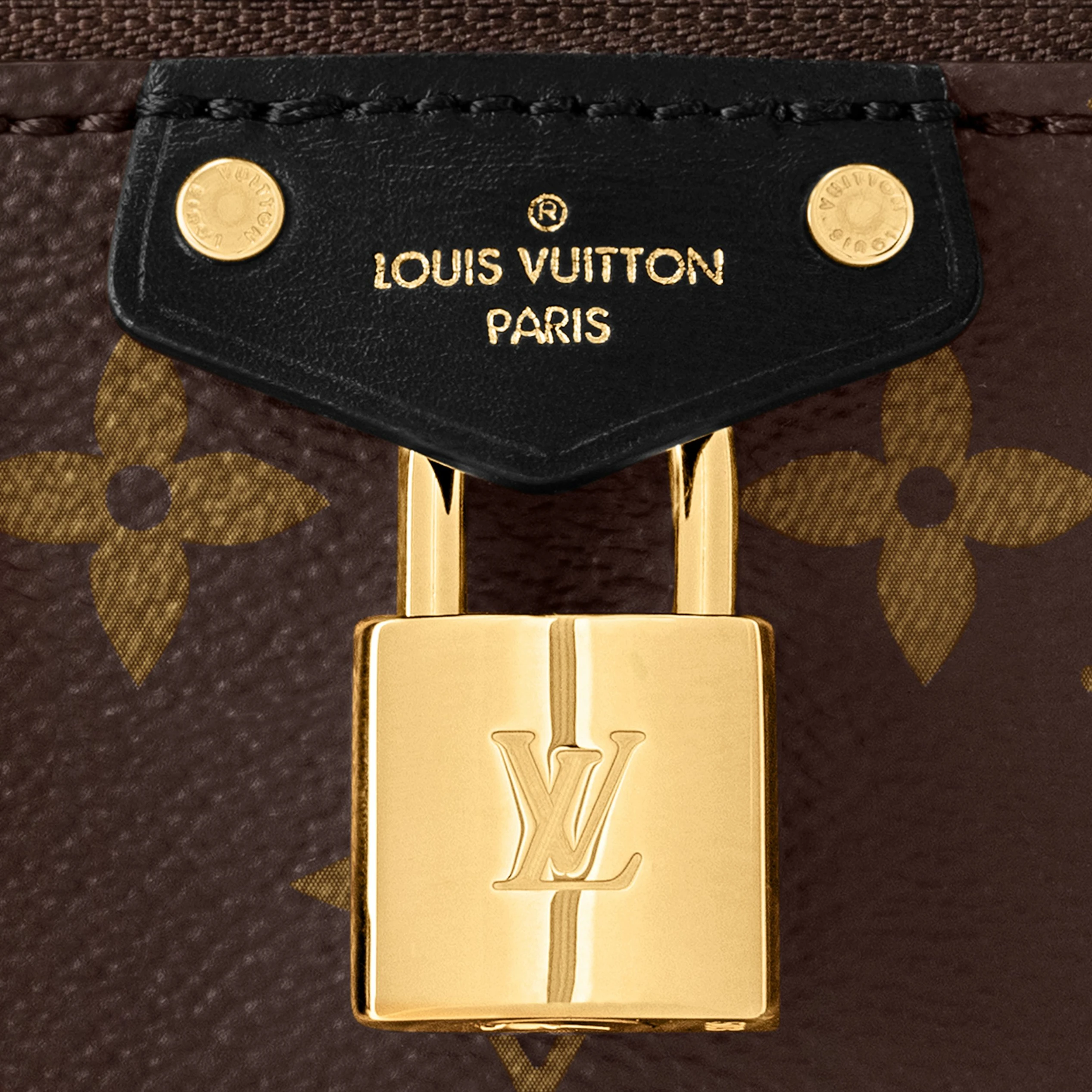 Mythick Louis Vuitton M47125 Vanity Chain Pouch Monogram