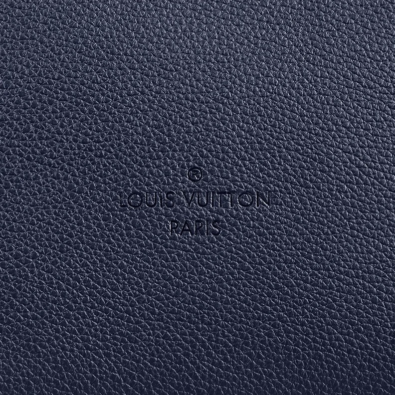 Mythick Louis Vuitton M52759 Lockme Go
