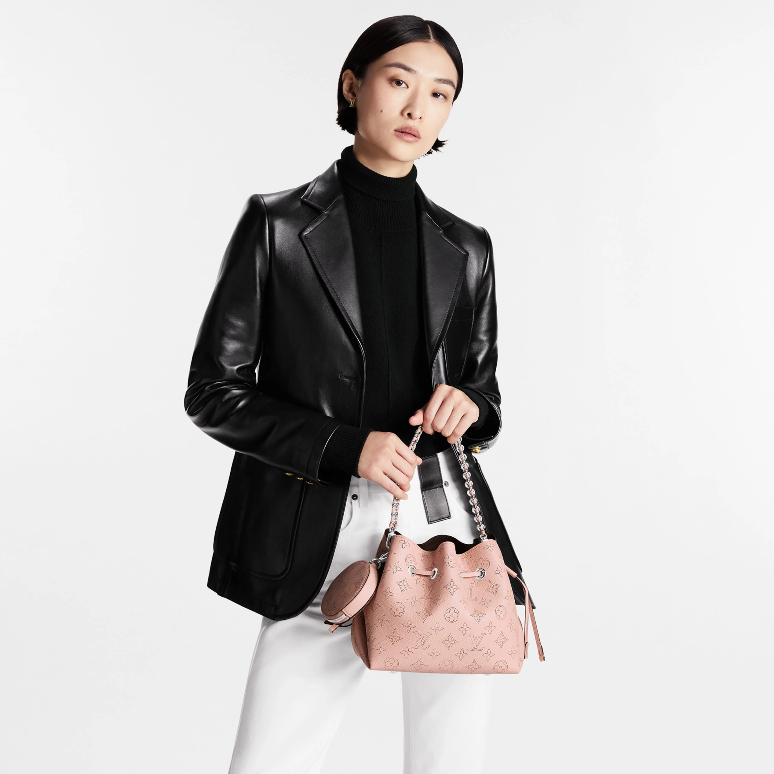 Mythick ru Louis Vuitton M57068 Bella Magnolia Pink