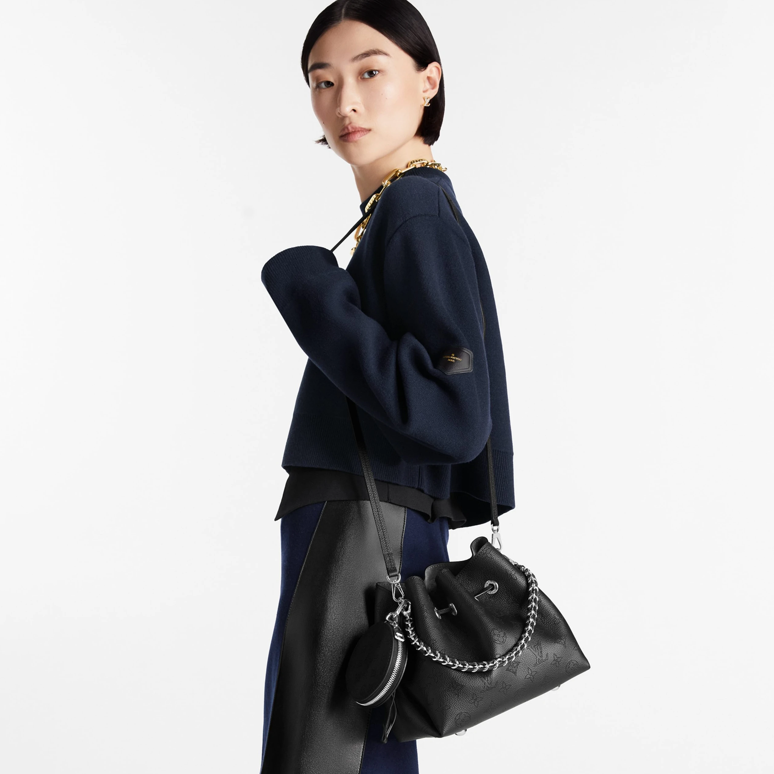 Mythick Louis Vuitton M57070 Bella Black