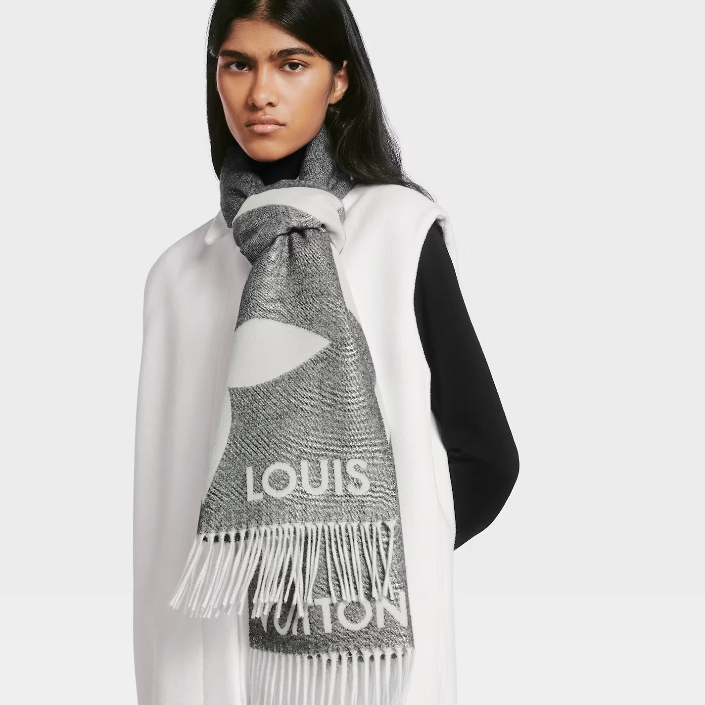 Mythick.ru Louis Vuitton M78120 Ultimate Shine Scarf