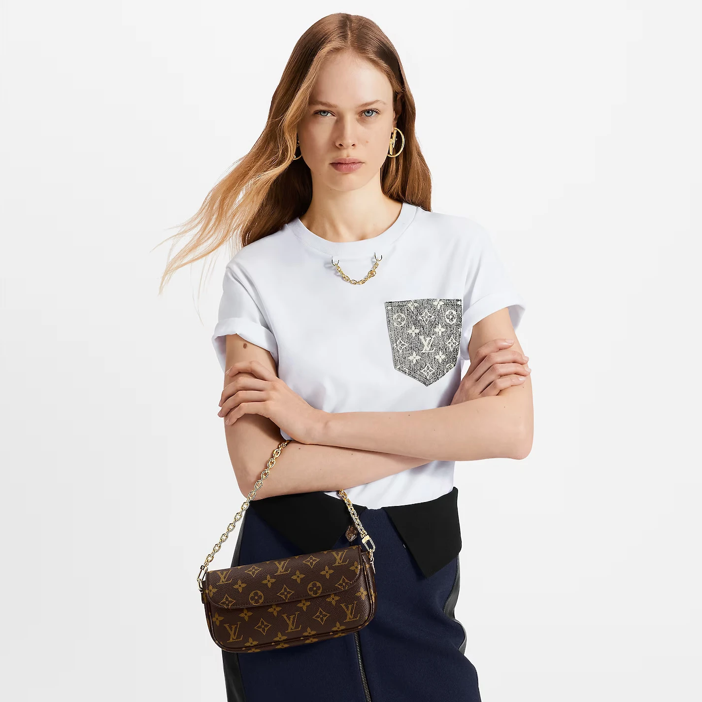 Mythick ru Louis Vuitton M81911 Wallet on Chain Ivy