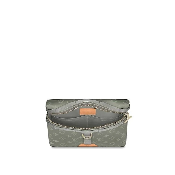 Louis vuitton locations Louis Vuitton Messenger PM M43889