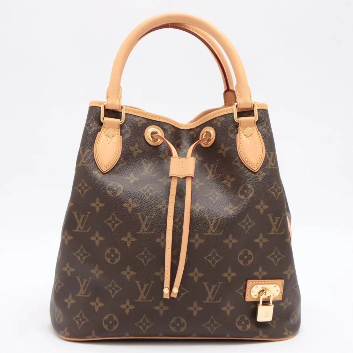 Louis Vuitton Monogram Canvas Neo M40372