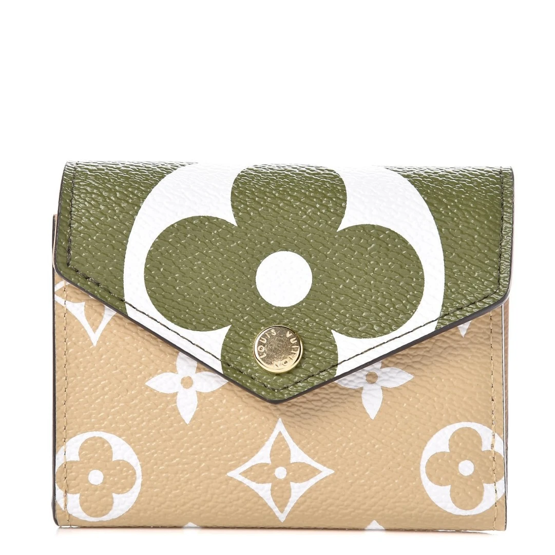 Lv belts replica Louis Vuitton Monogram Giant Zoe Wallet Khaki M67640
