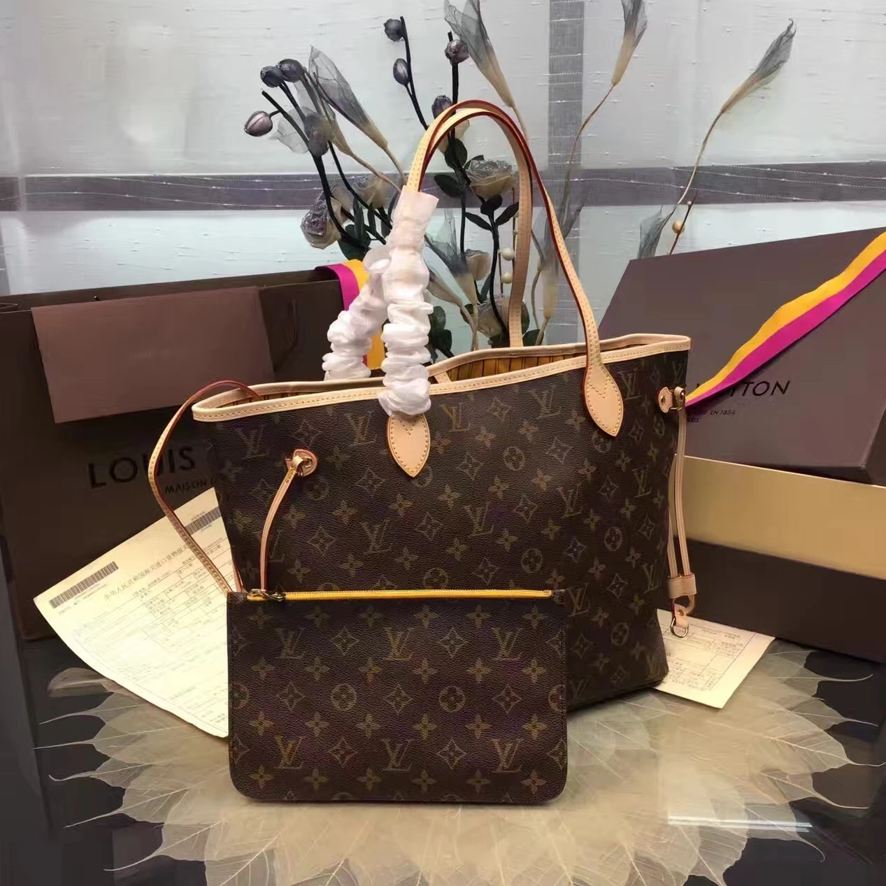 Replica bag Louis Vuitton Neverfull MM Bag Monogram Canvas M40997