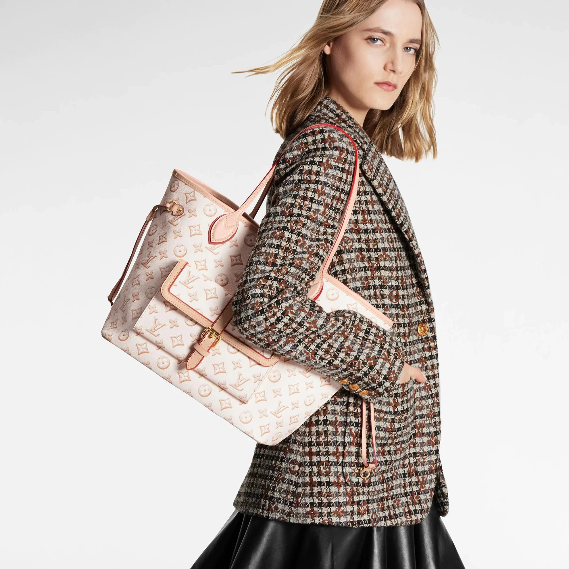 Louis vuitton locations Louis Vuitton Neverfull MM M20921