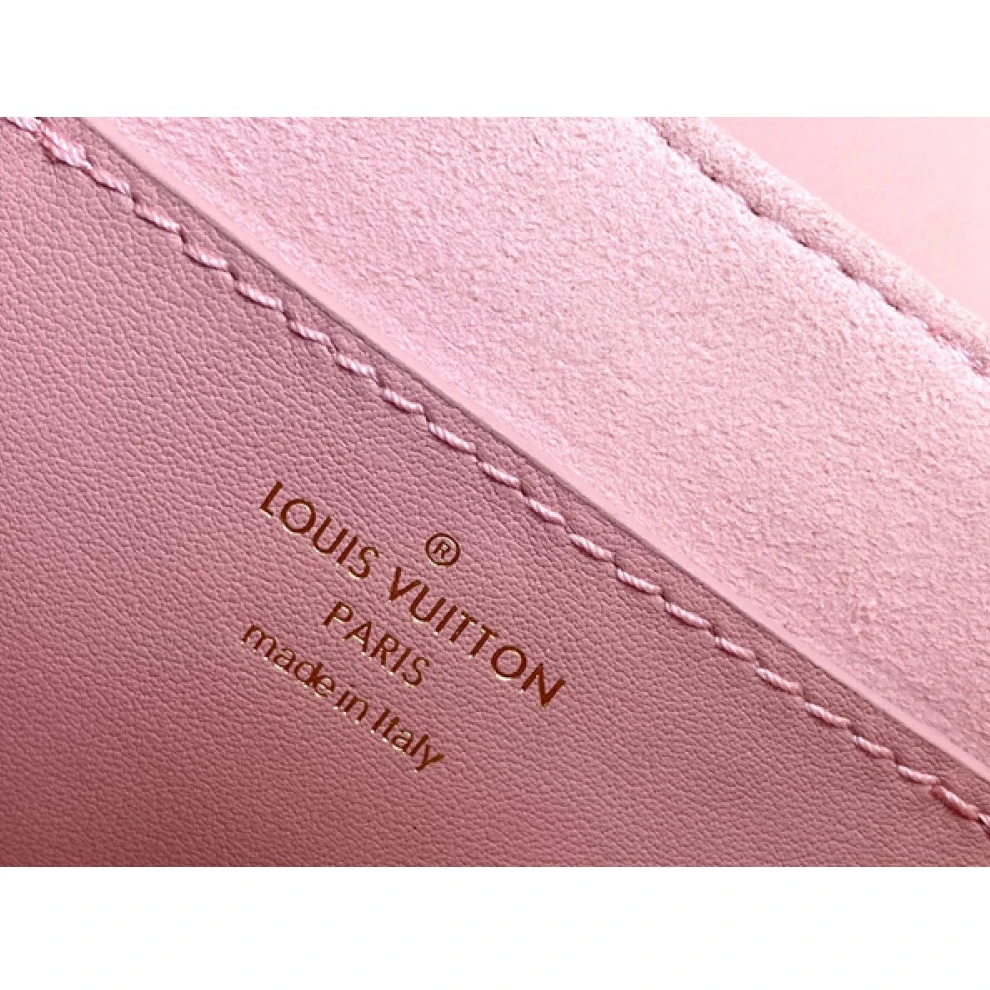 Replica bags lv Louis Vuitton New Wave Multi Pochette Accessoires M56468