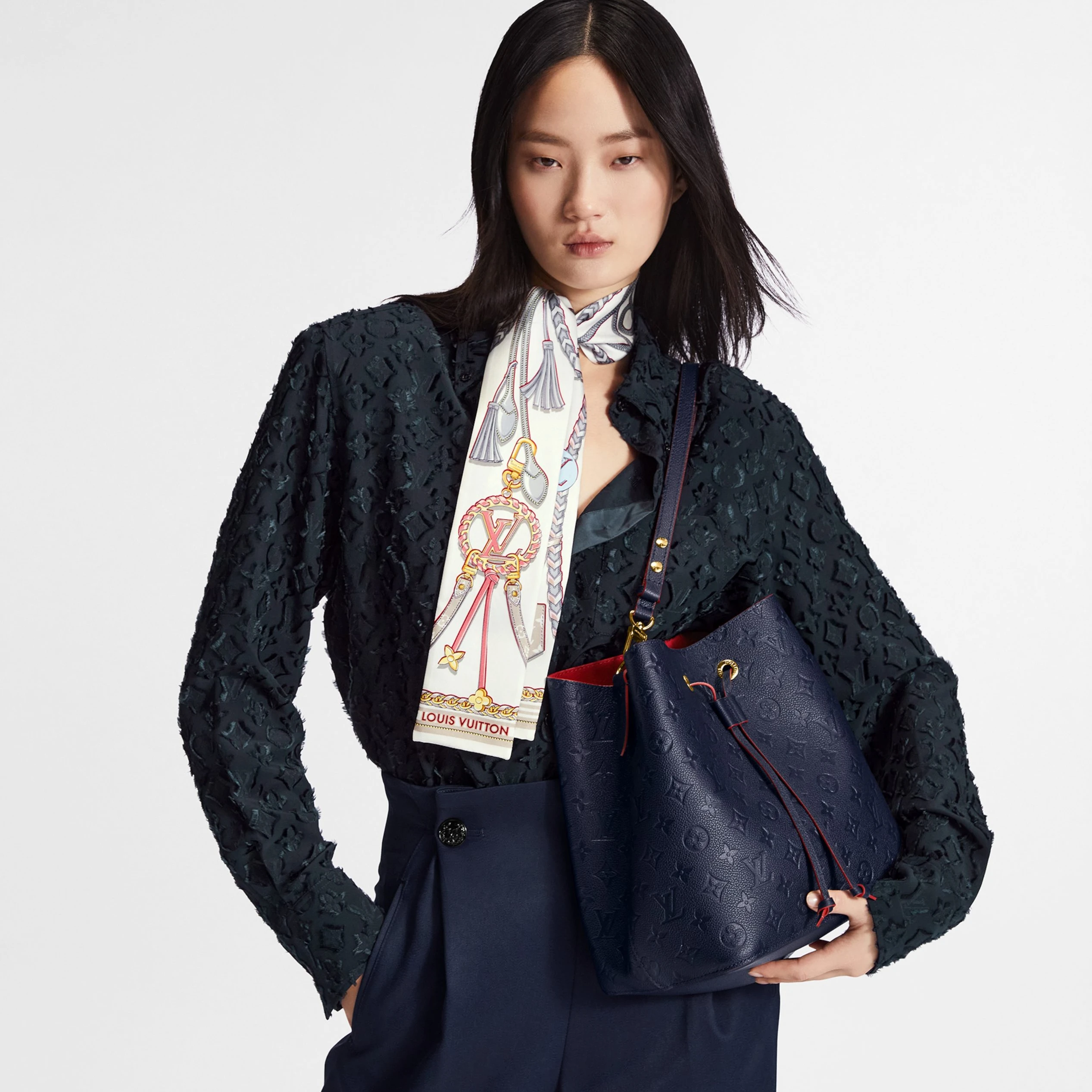 Replica bag Louis Vuitton Néonoé MM Navy M45306
