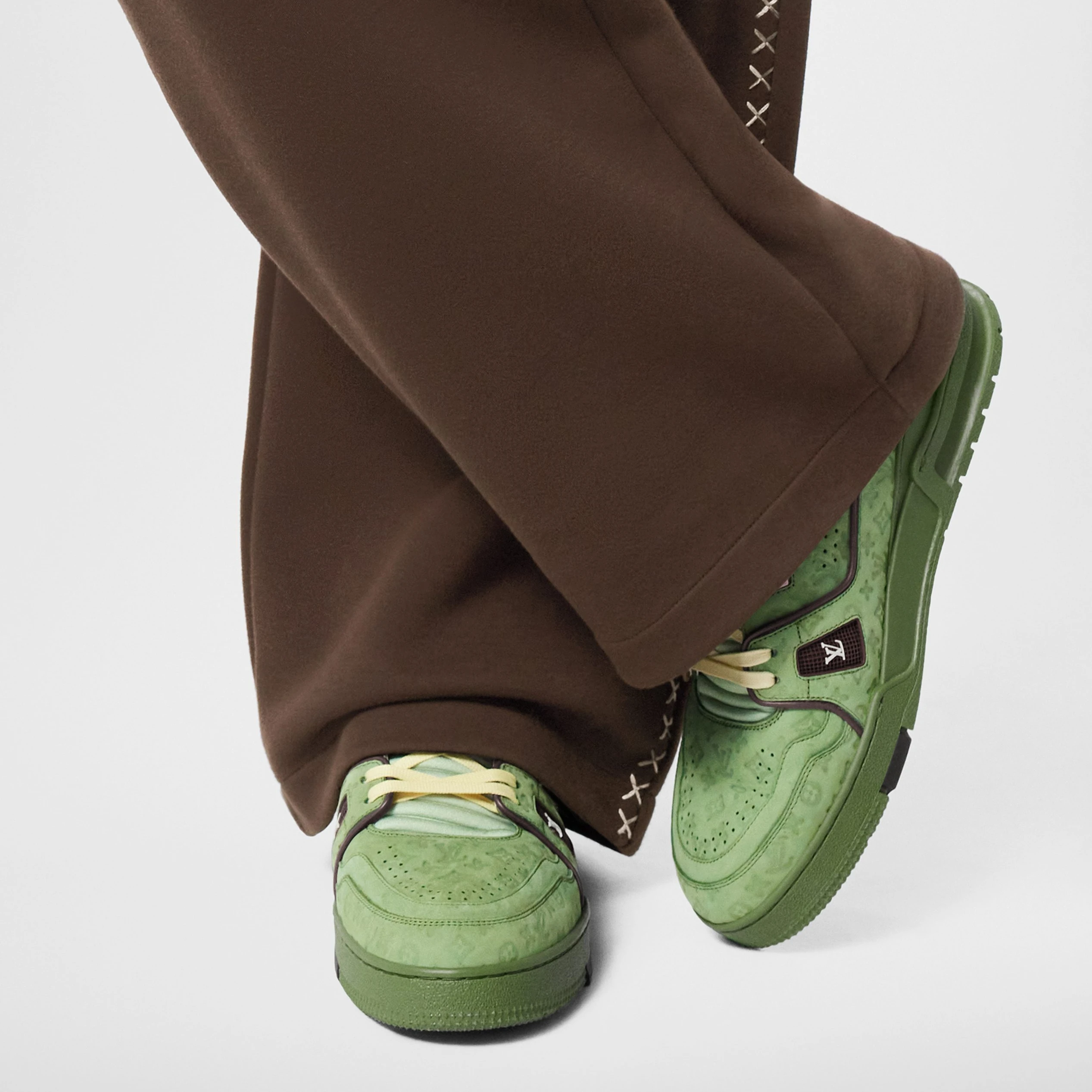 Lv belts replica Louis Vuitton X Tyler 1ACR6H LV Trainer Sneaker Green