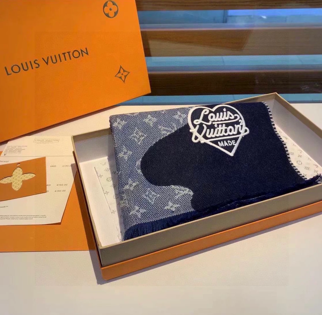 Replica bag Louis Vuitton x Nigo MP3255 Monogram Drip Blue Scarf