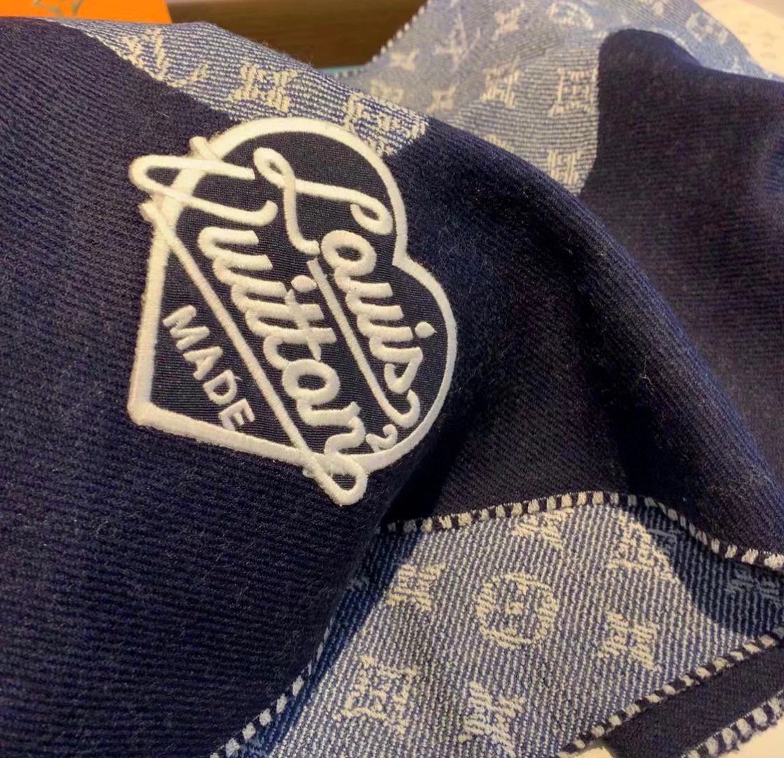 Replica bag Louis Vuitton x Nigo MP3255 Monogram Drip Blue Scarf