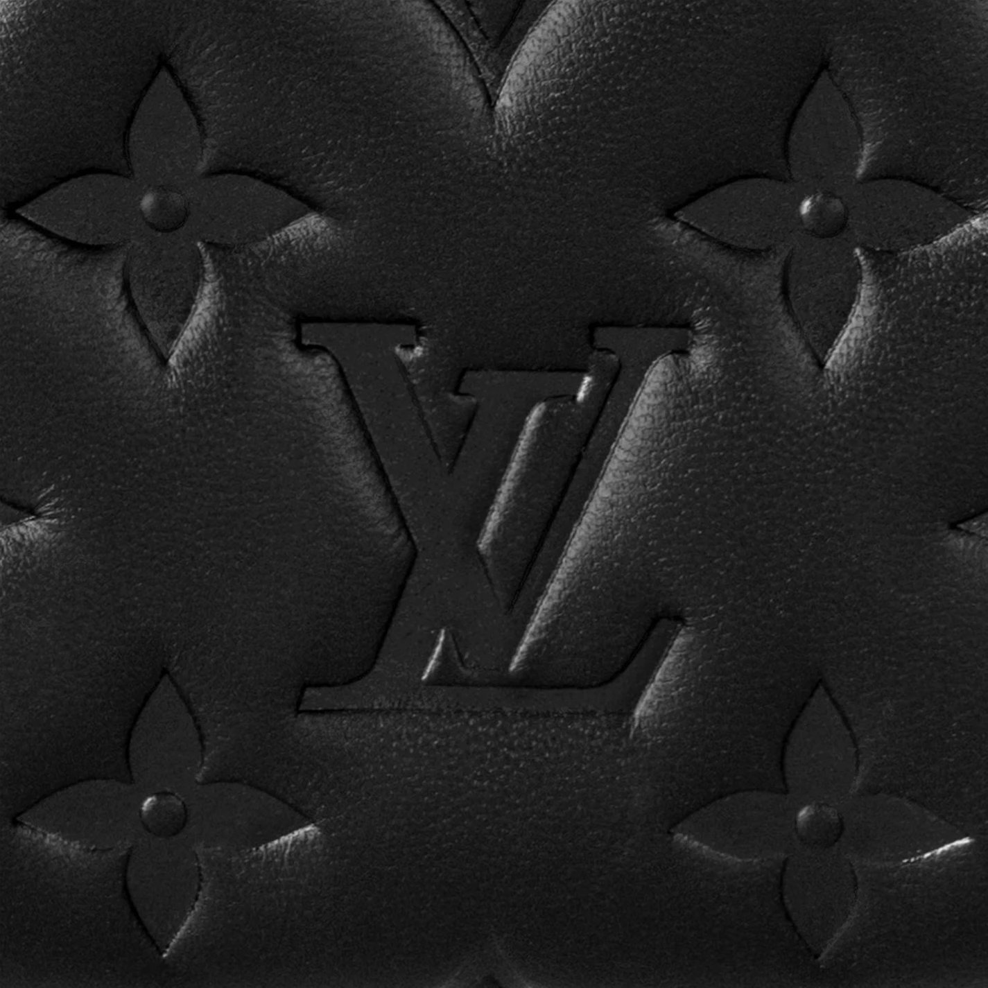 Louis vuitton locations Louis Vuitton Black M81510 Zippy Wallet