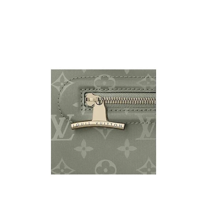 Louis vuitton locations Louis Vuitton Camera Bag M43884
