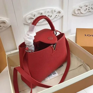 Lv belts replica Louis Vuitton Capucines MM M94754