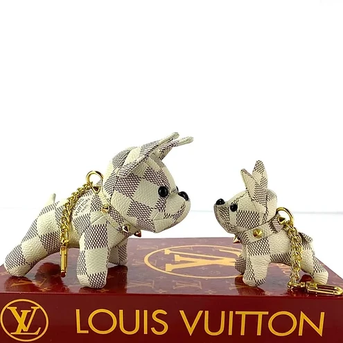 Replica bags lv Louis Vuitton Dog Charm Keychain