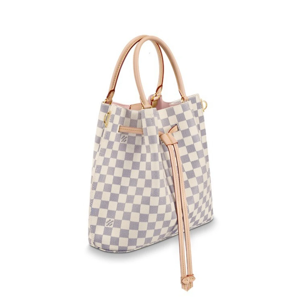 Louis vuitton locations Louis Vuitton Girolata N41579