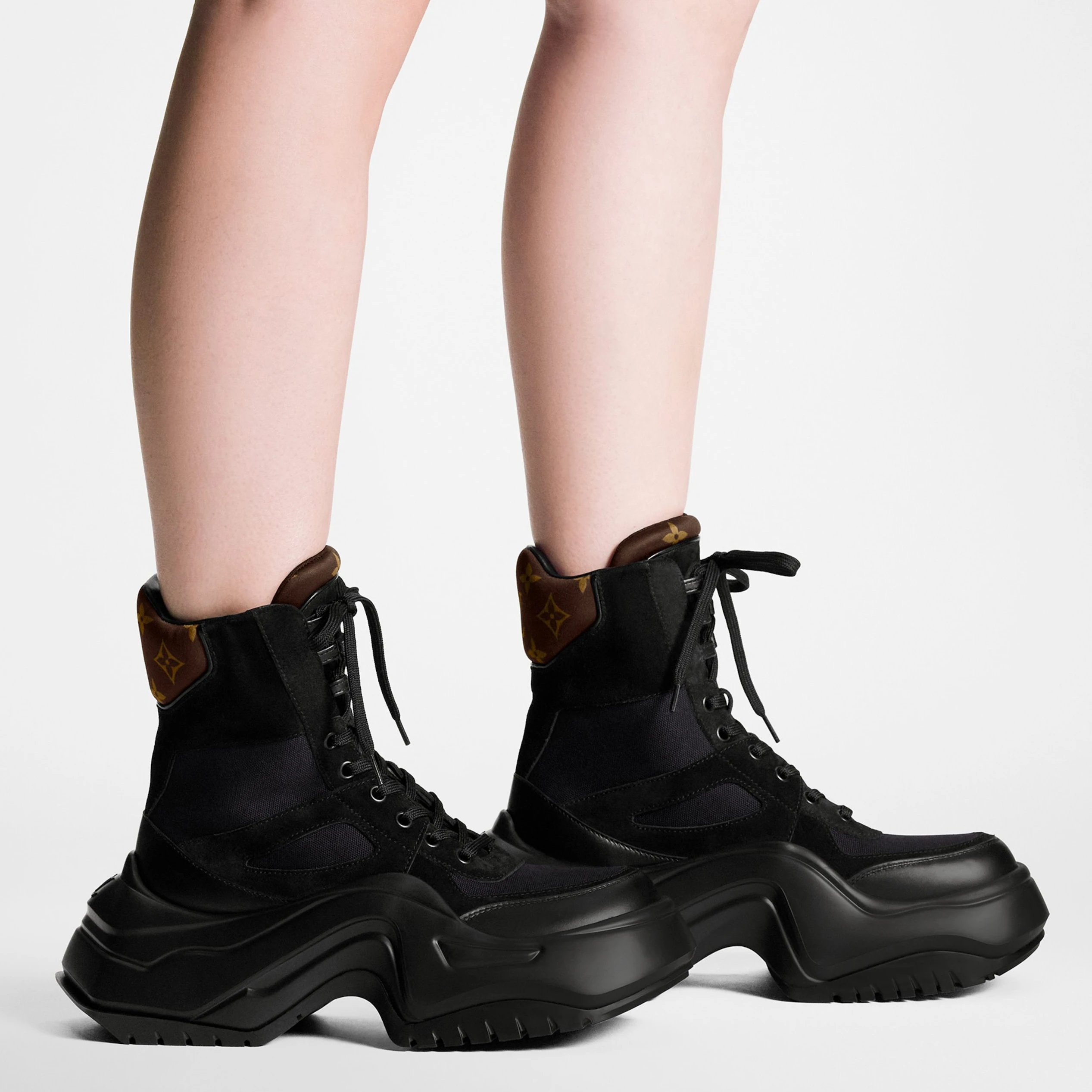 Replica bag Louis Vuitton LV Archlight 2.0 Platform Ankle Boot Black 1ABI15