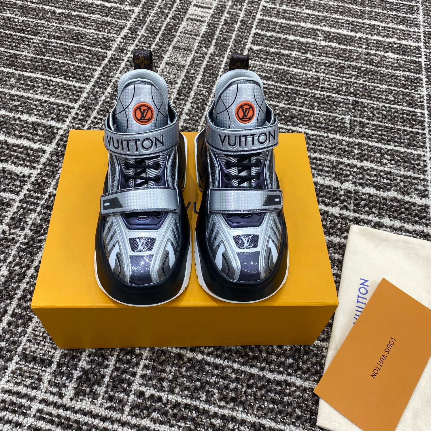 Louis vuitton locations Louis Vuitton LV Archlight 2.0 Platform Sneaker Black Silver 1AB13F
