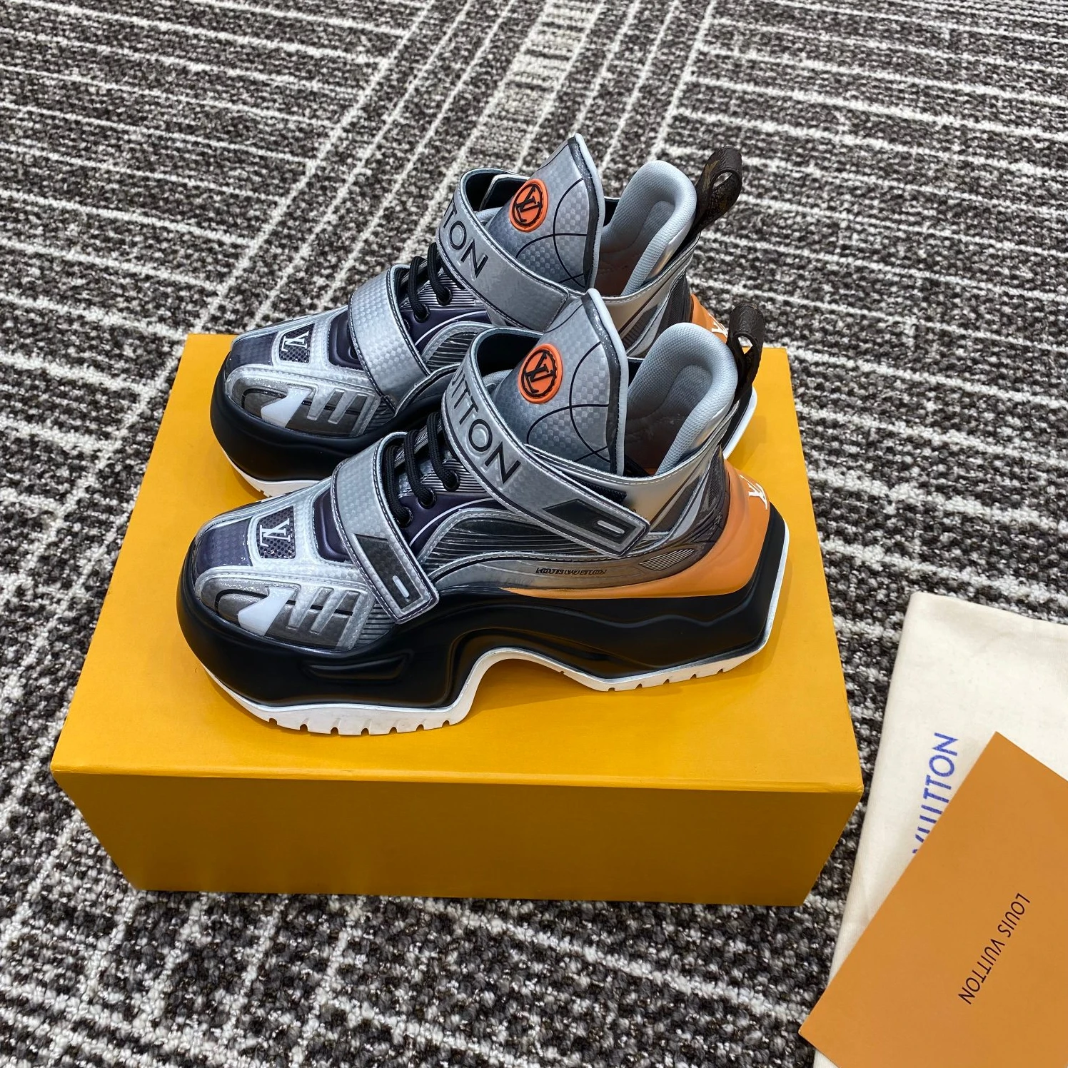 Louis vuitton locations Louis Vuitton LV Archlight 2.0 Platform Sneaker Black Silver 1AB13F