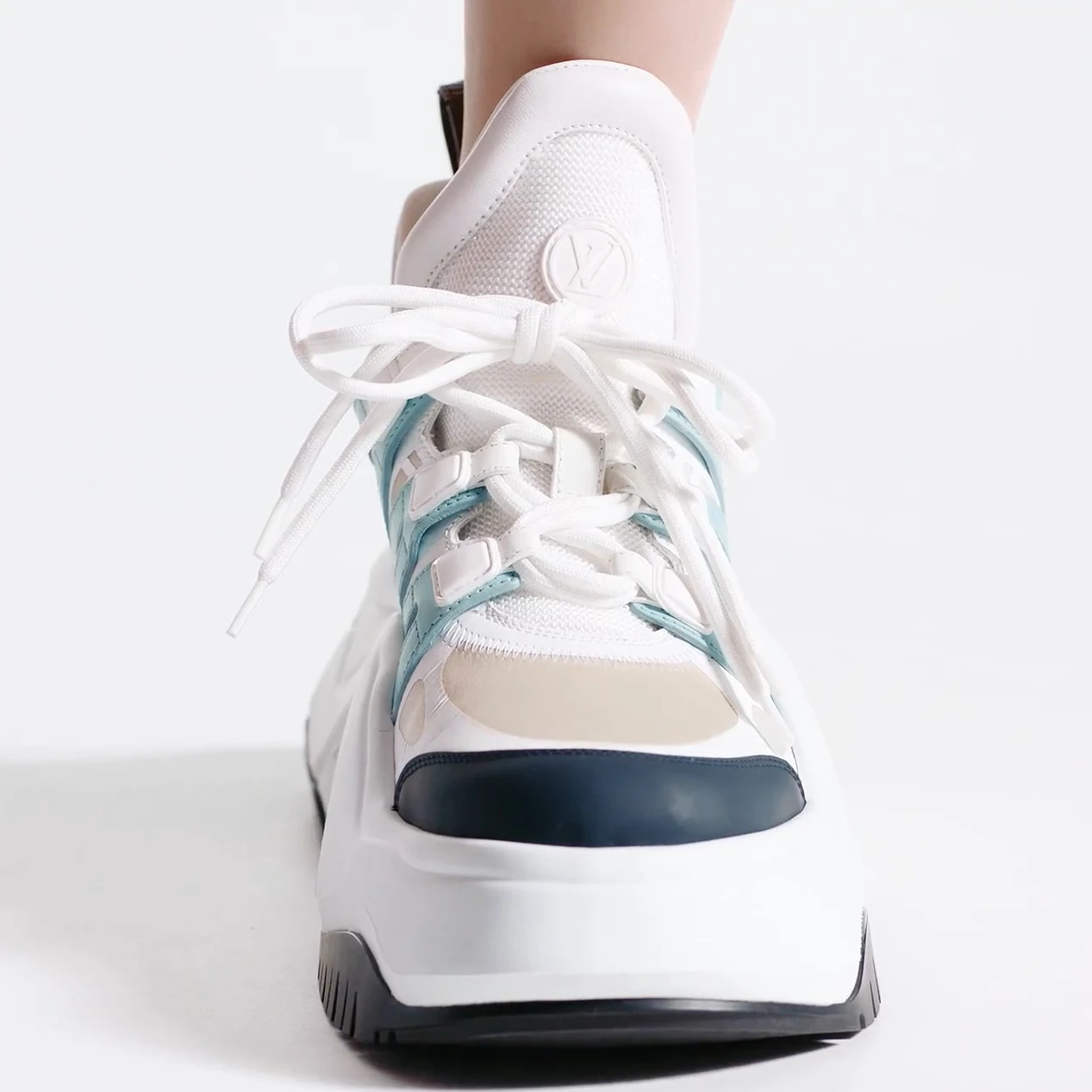 Lv belts replica Louis Vuitton LV Archlight 2.0 Platform Sneaker Blue Gray 1ABIHW