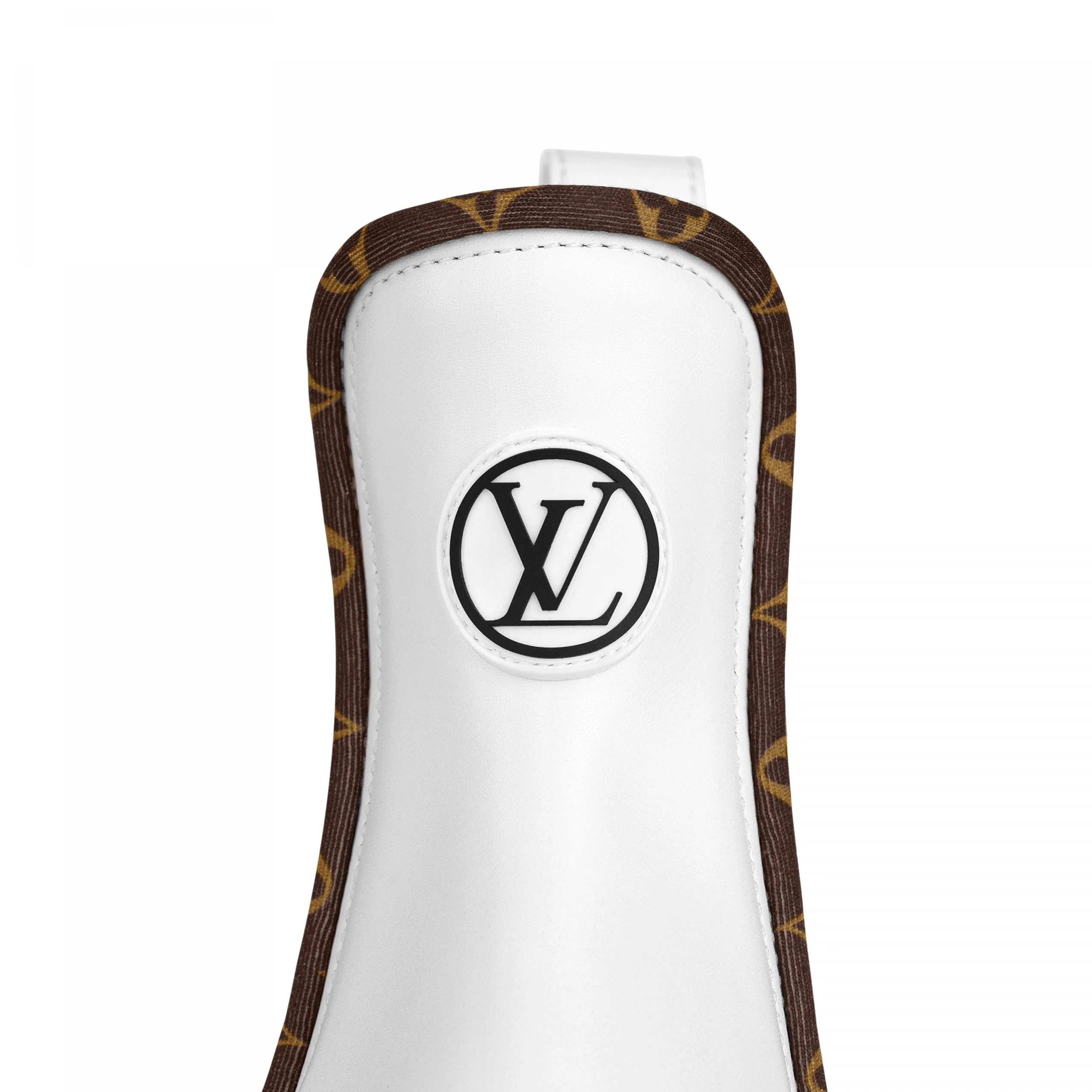 Mythick ru Louis Vuitton LV Ruby Flat Ankle Boot White 1AB0FZ