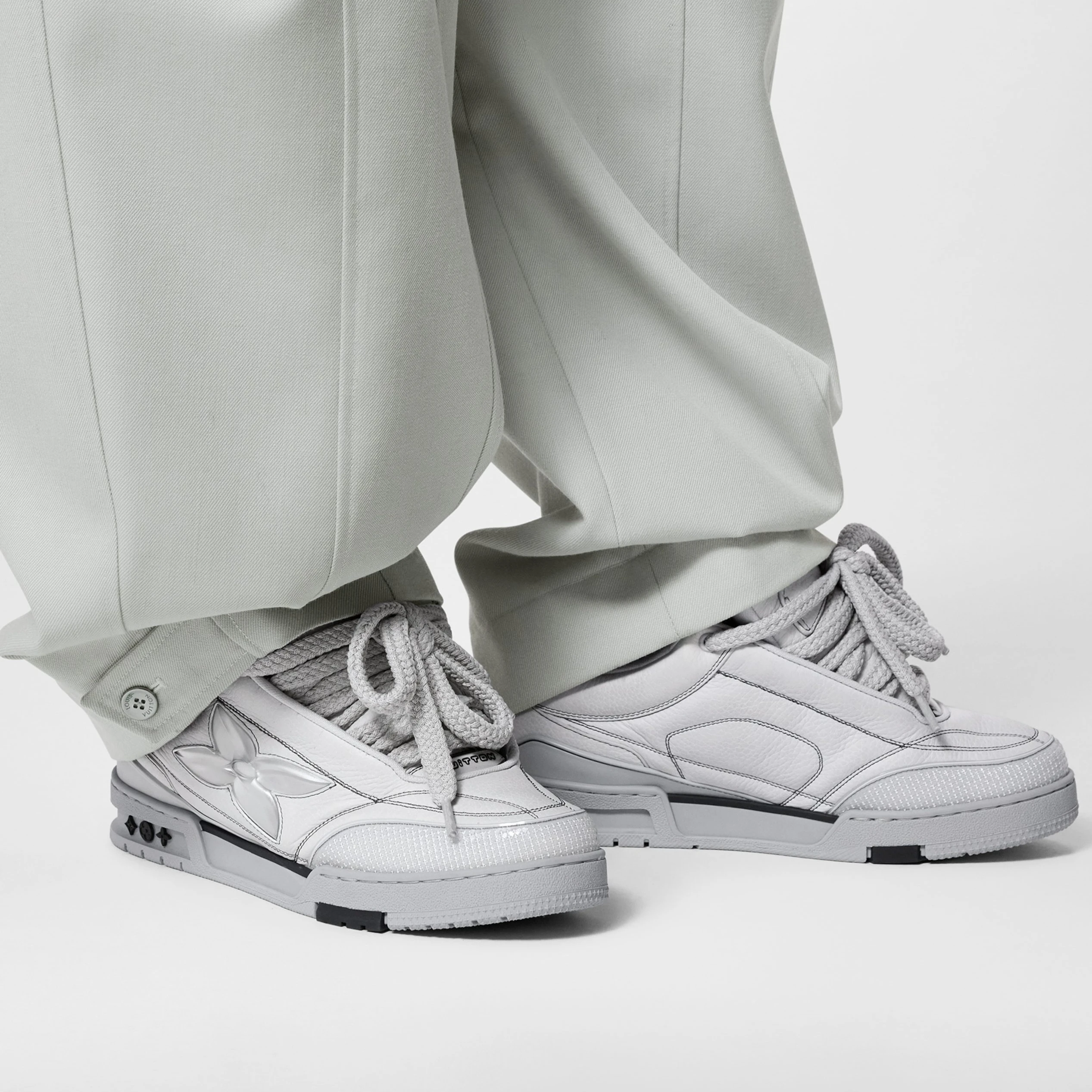 Top lv Louis Vuitton LV Skate Sneaker Grey 1ABZ63