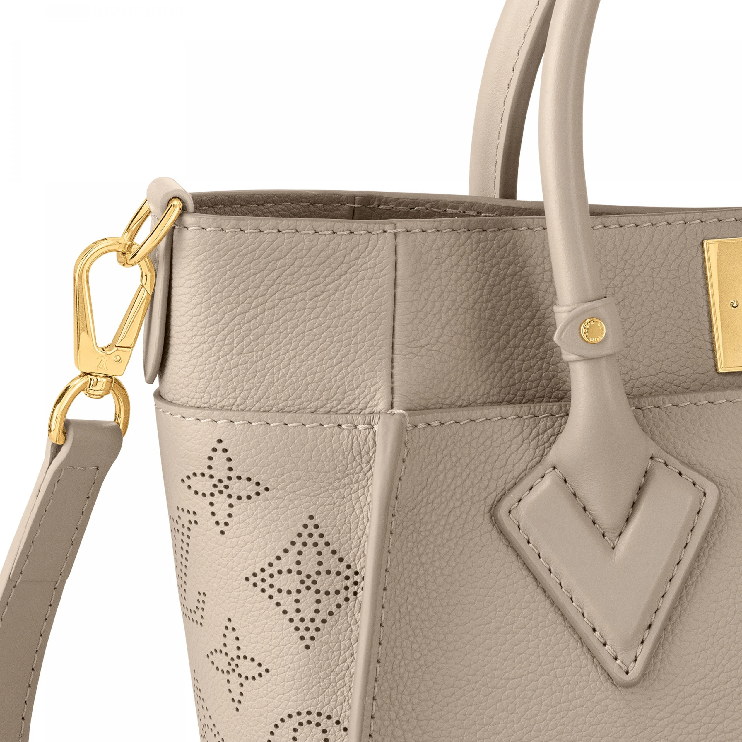 Louis vuitton locations Louis Vuitton M20600 On My Side PM Galet Beige