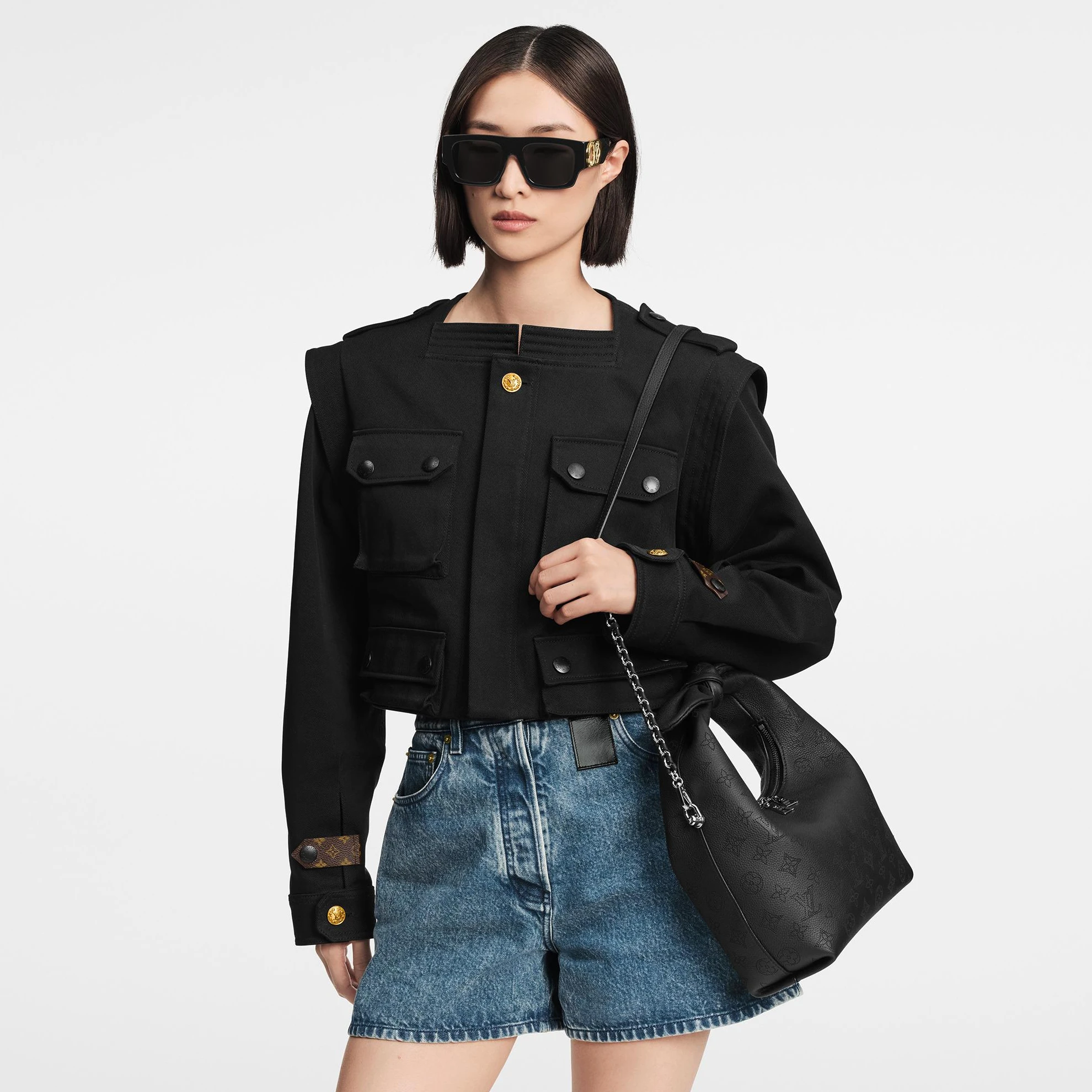 Mythick ru Louis Vuitton M20703 Why Knot PM