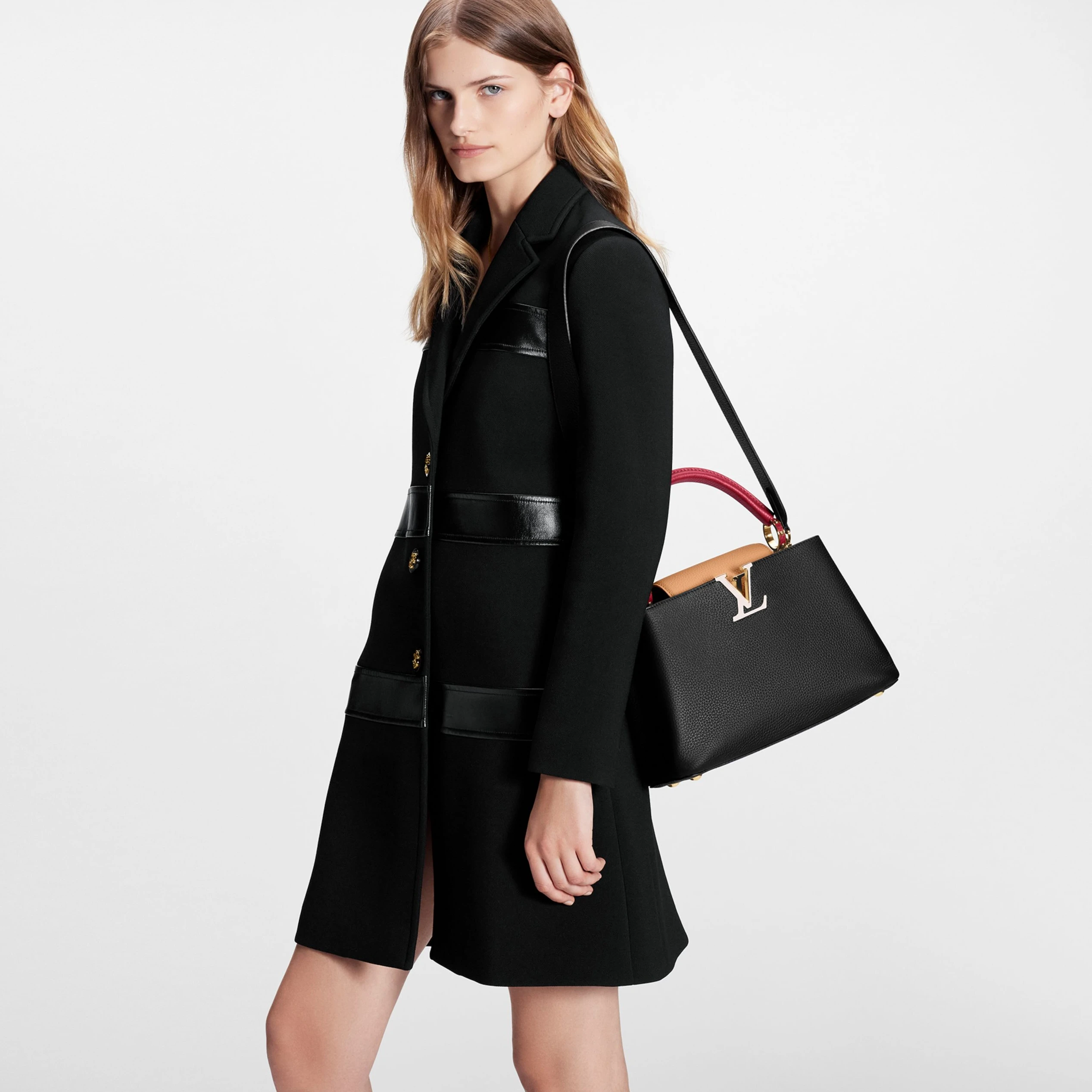 Replica bags lv Louis Vuitton M20704 Capucines MM Noir Rubis